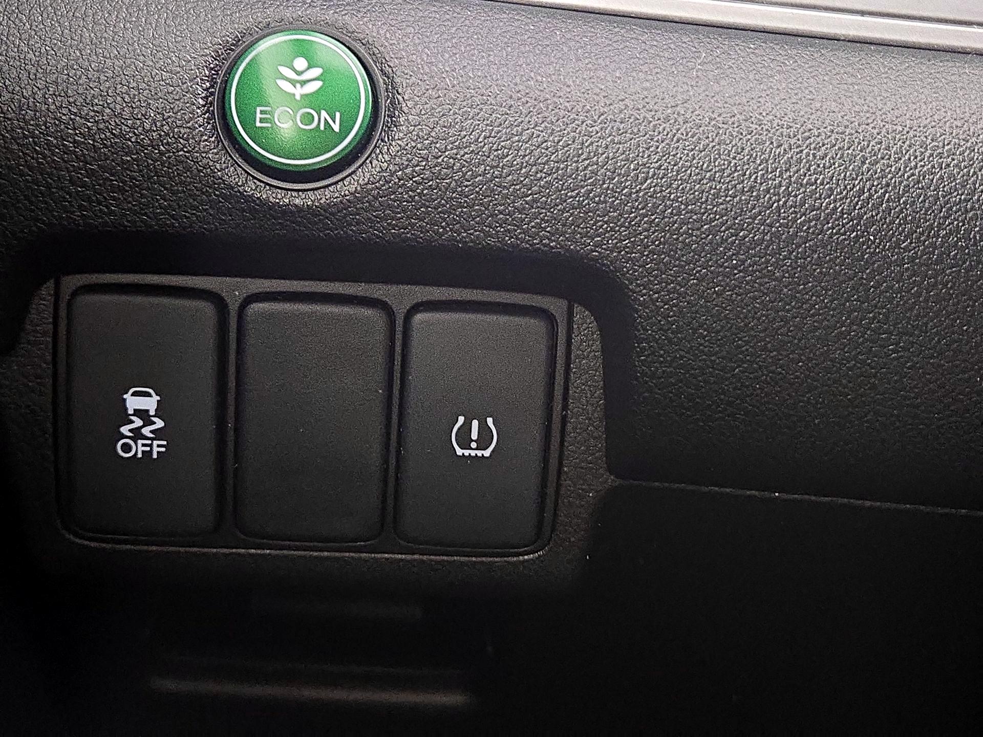 Thumbnail: 2015 Honda CR-V - 14