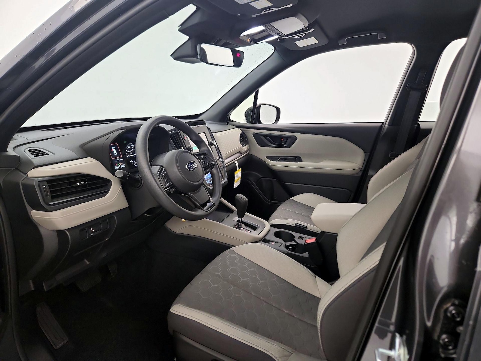 2025 Subaru Forester Base - Photo 12