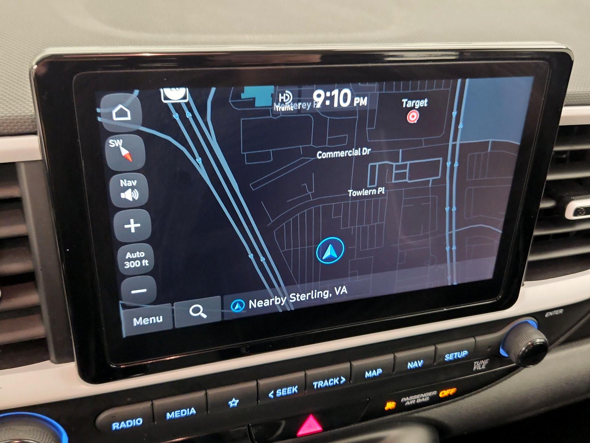 Thumbnail: 2023 Hyundai Venue - 14