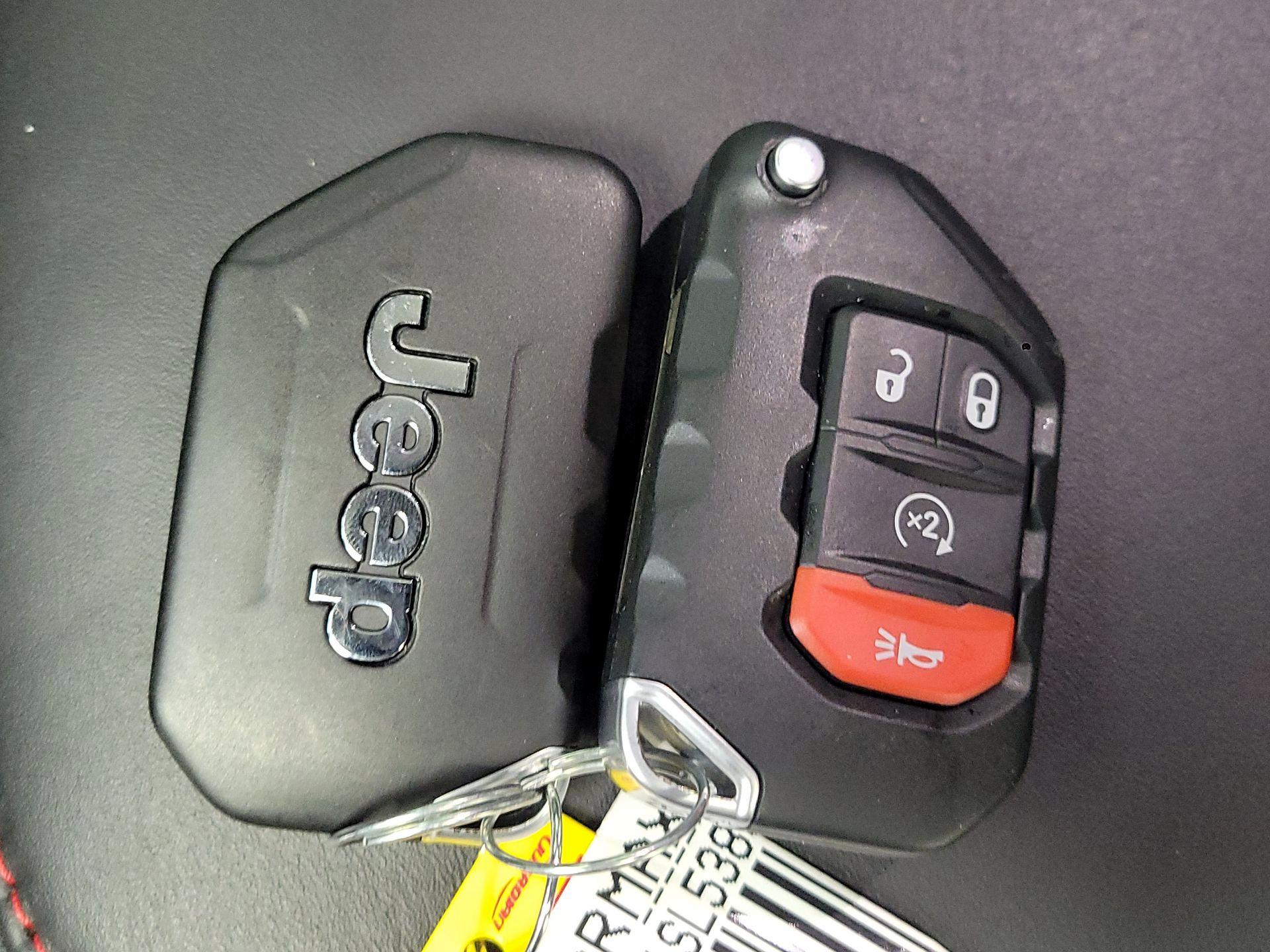 Thumbnail: 2025 Jeep Gladiator - 20