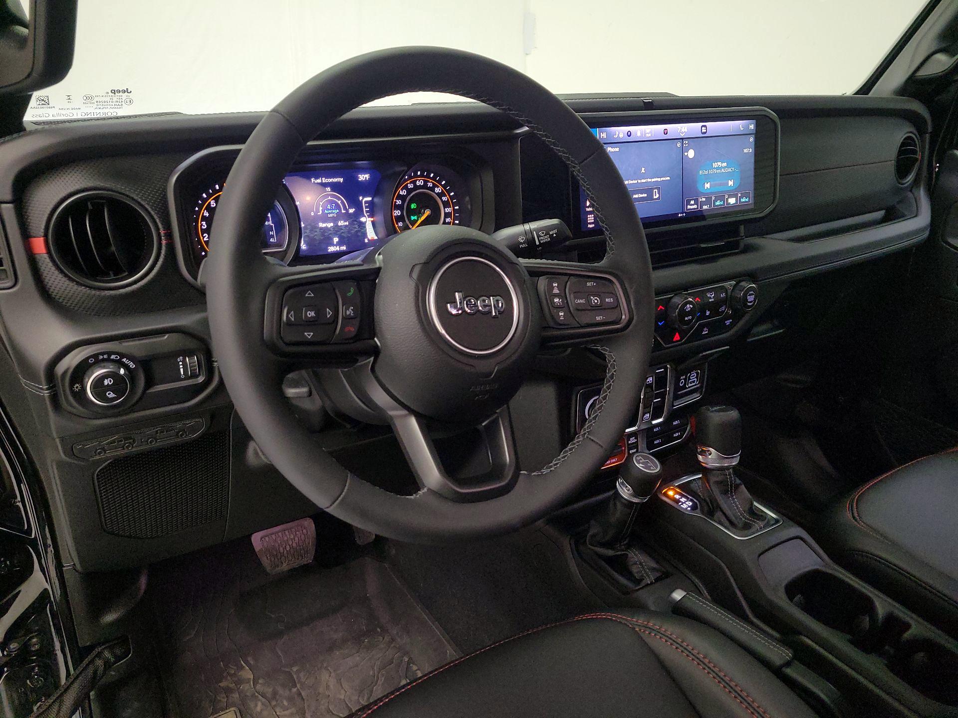 Thumbnail: 2025 Jeep Gladiator - 8