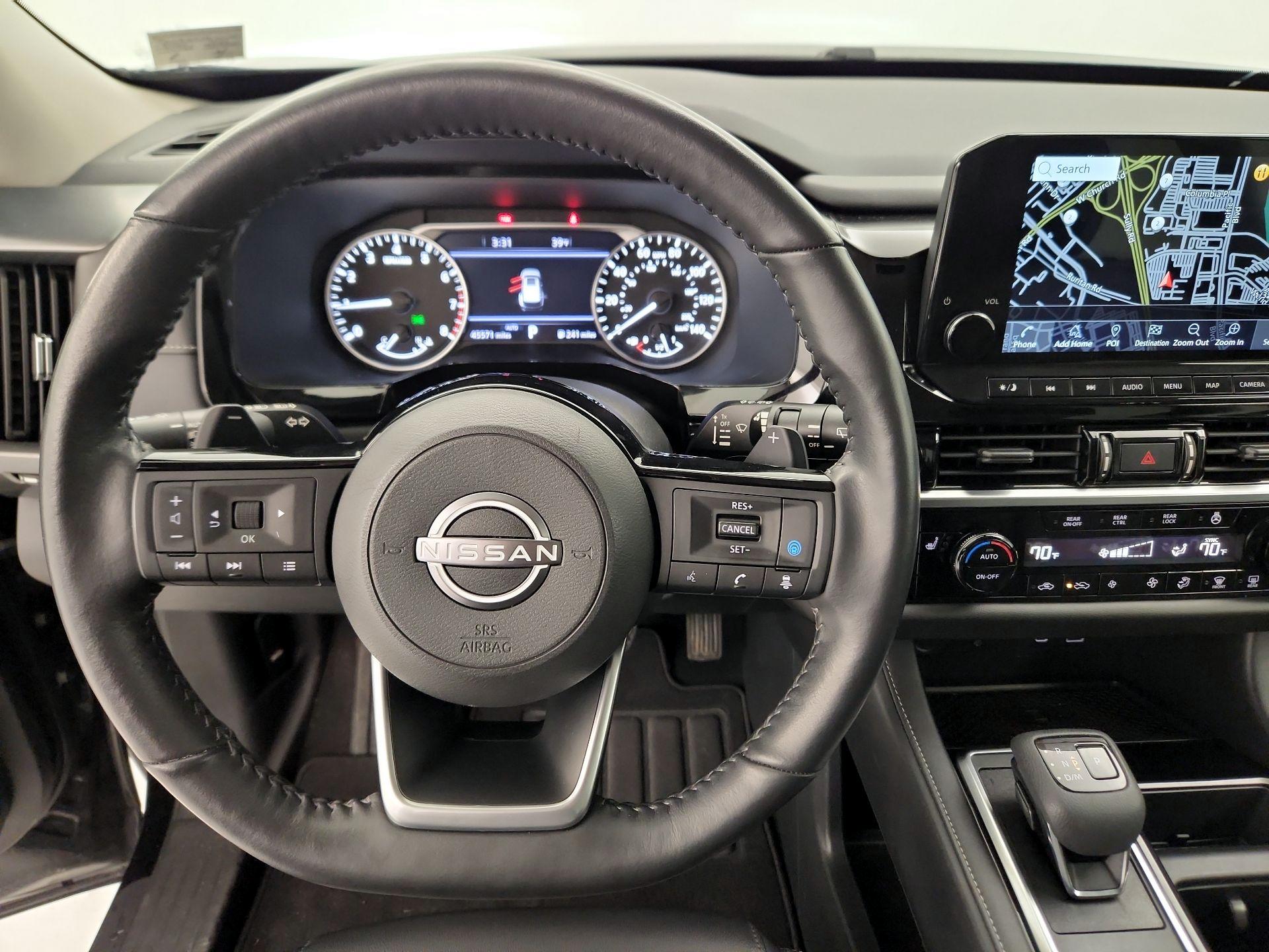 Thumbnail: 2023 Nissan Pathfinder - 10