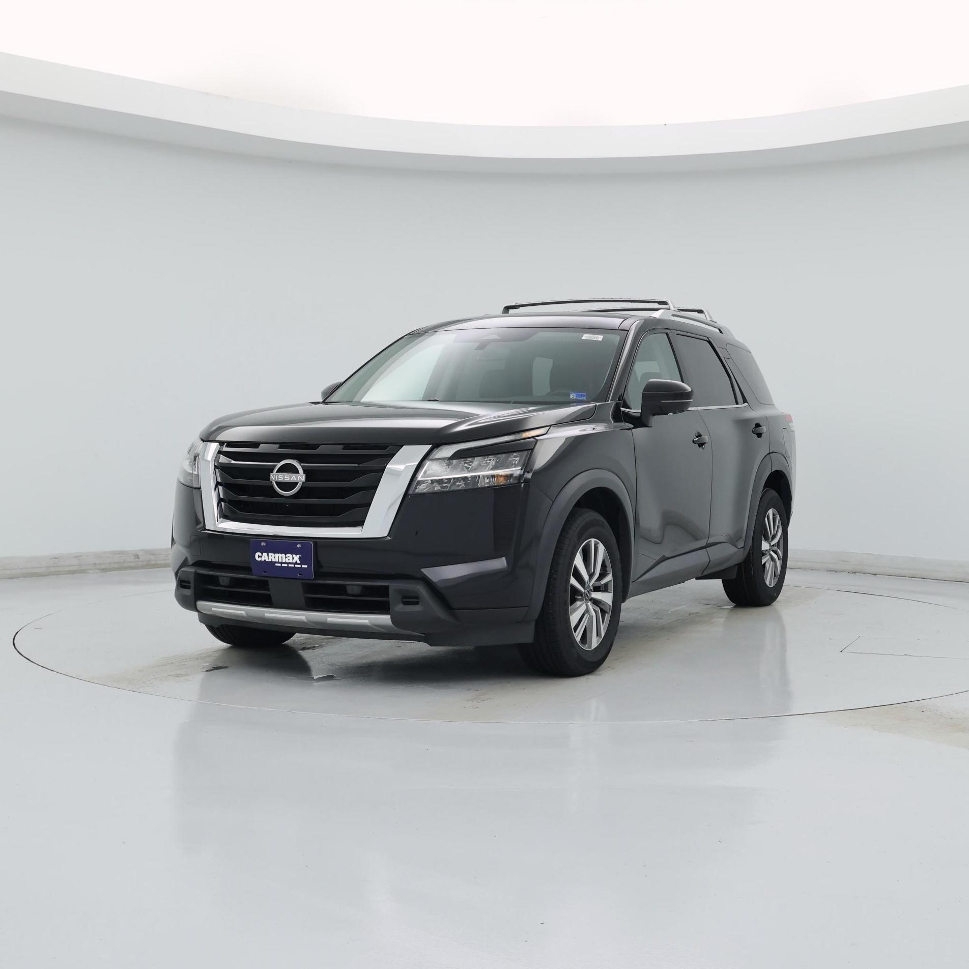 Thumbnail: 2023 Nissan Pathfinder - 4