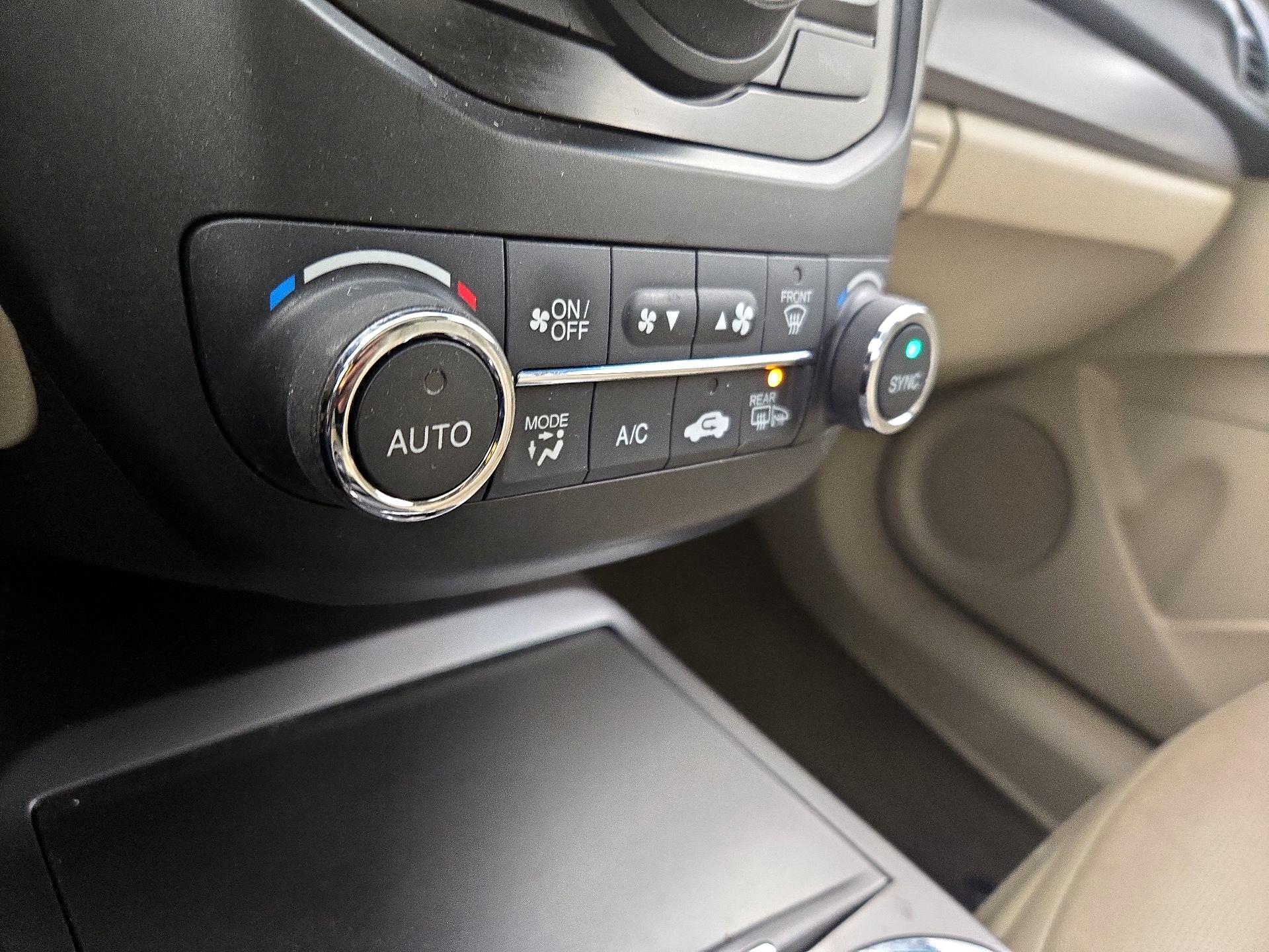 Thumbnail: 2015 Acura RDX - 17