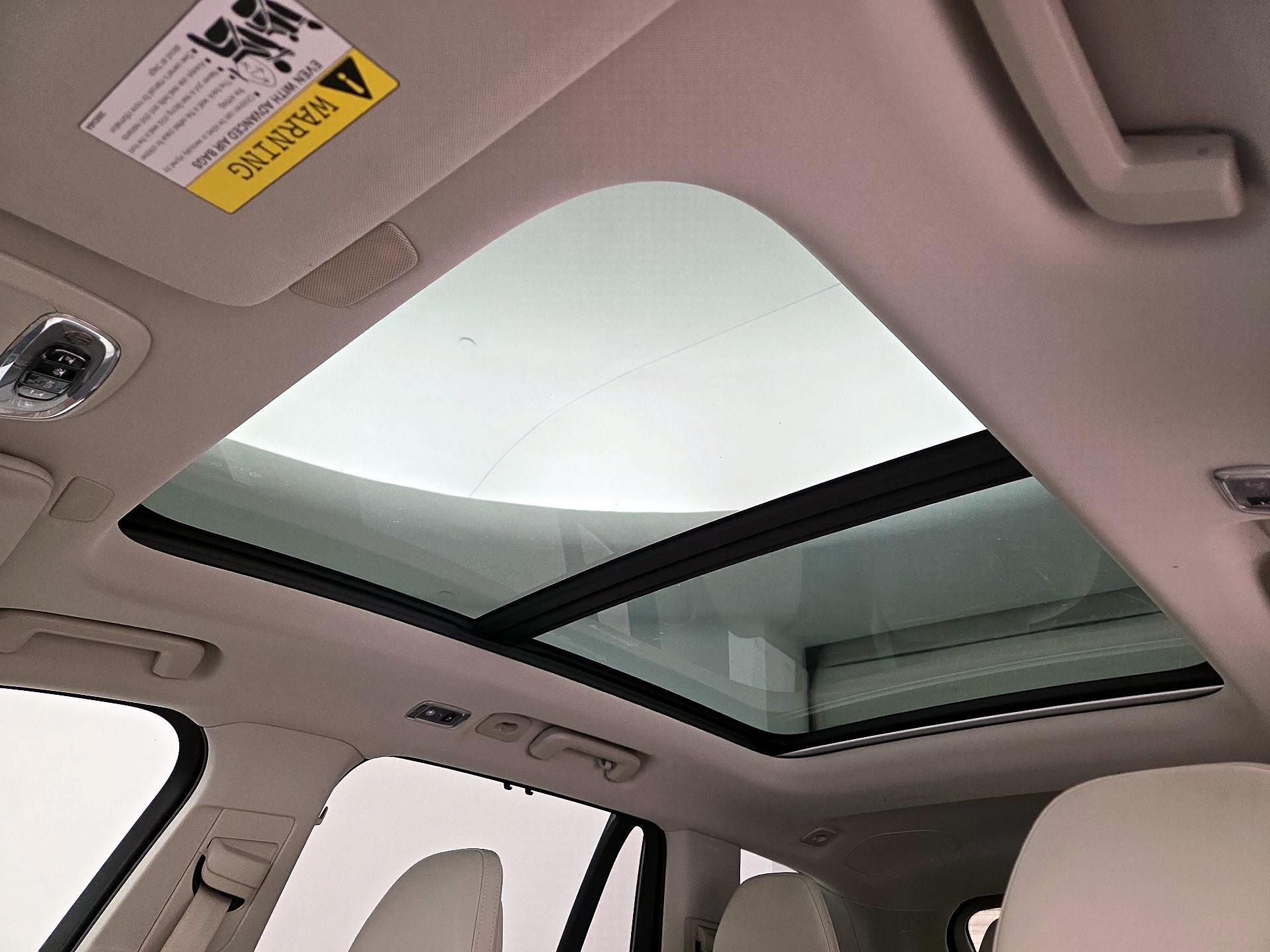 Thumbnail: 2020 Volvo XC90 - 20