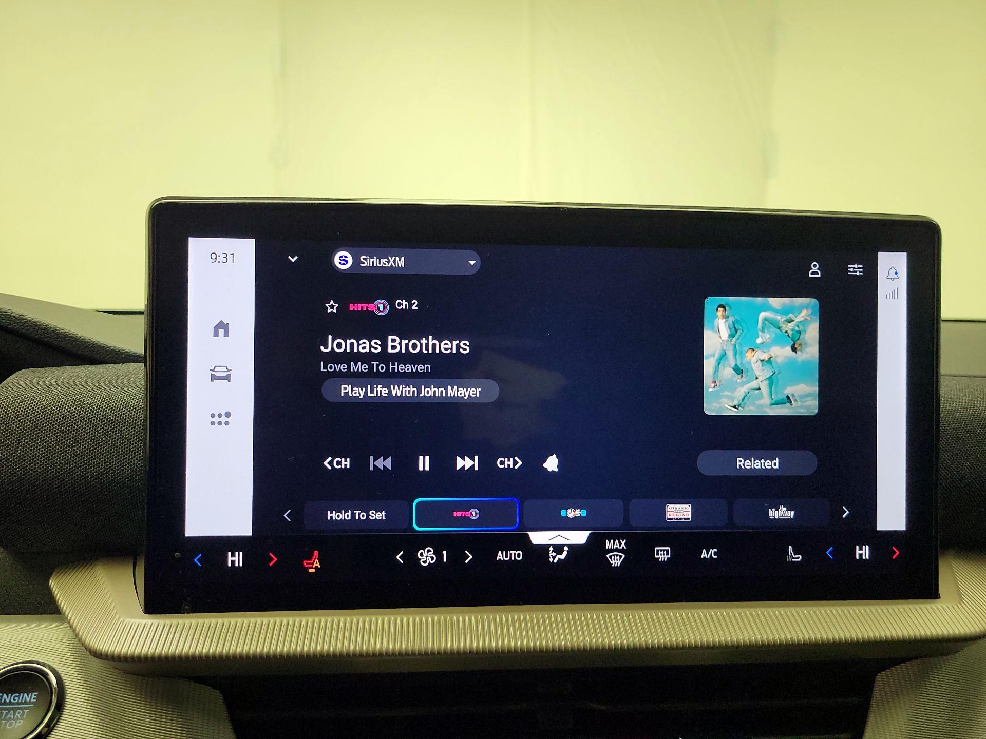 Thumbnail: 2025 Ford Explorer - 13