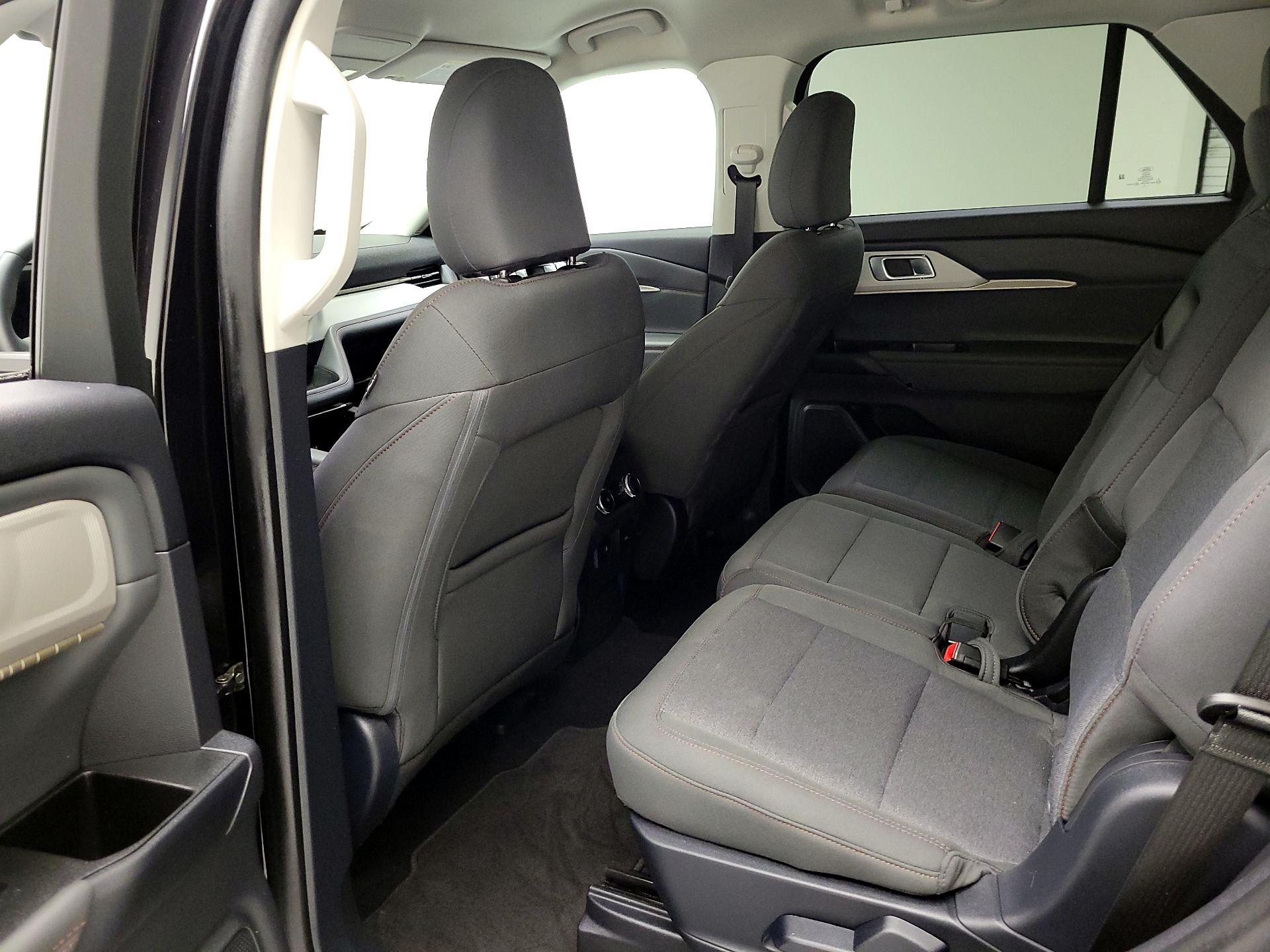 Thumbnail: 2025 Ford Explorer - 17