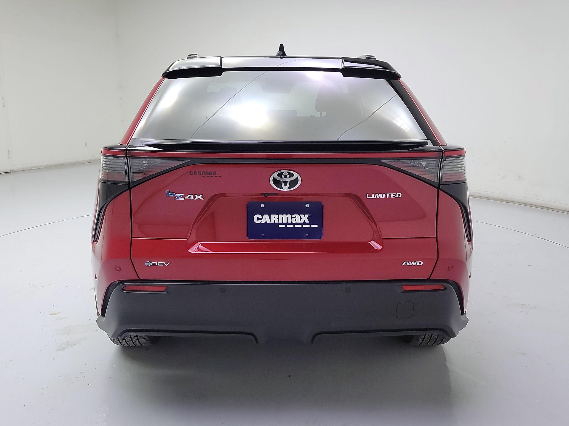 Thumbnail: 2024 Toyota bZ4X - 6