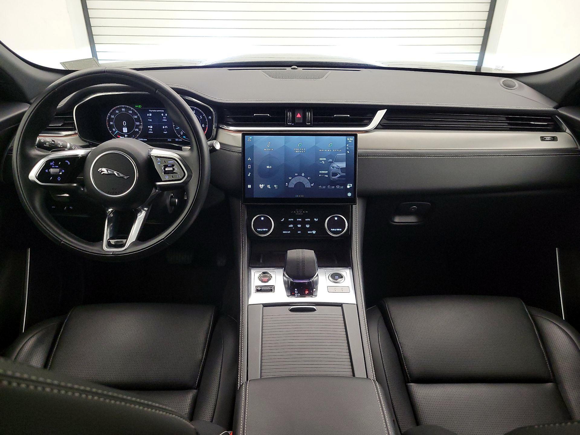 Thumbnail: 2024 Jaguar F-Pace - 9