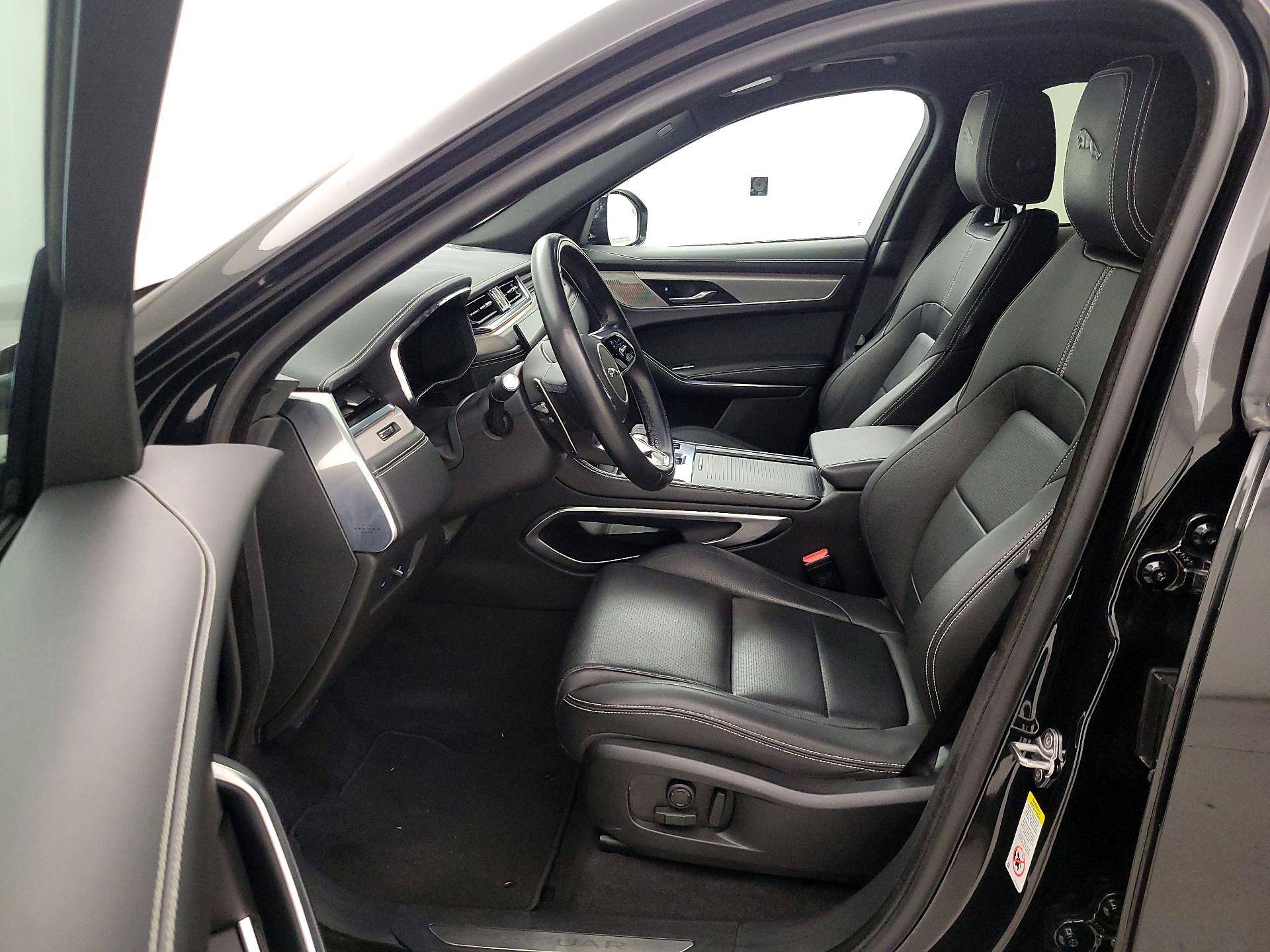 Thumbnail: 2024 Jaguar F-Pace - 11