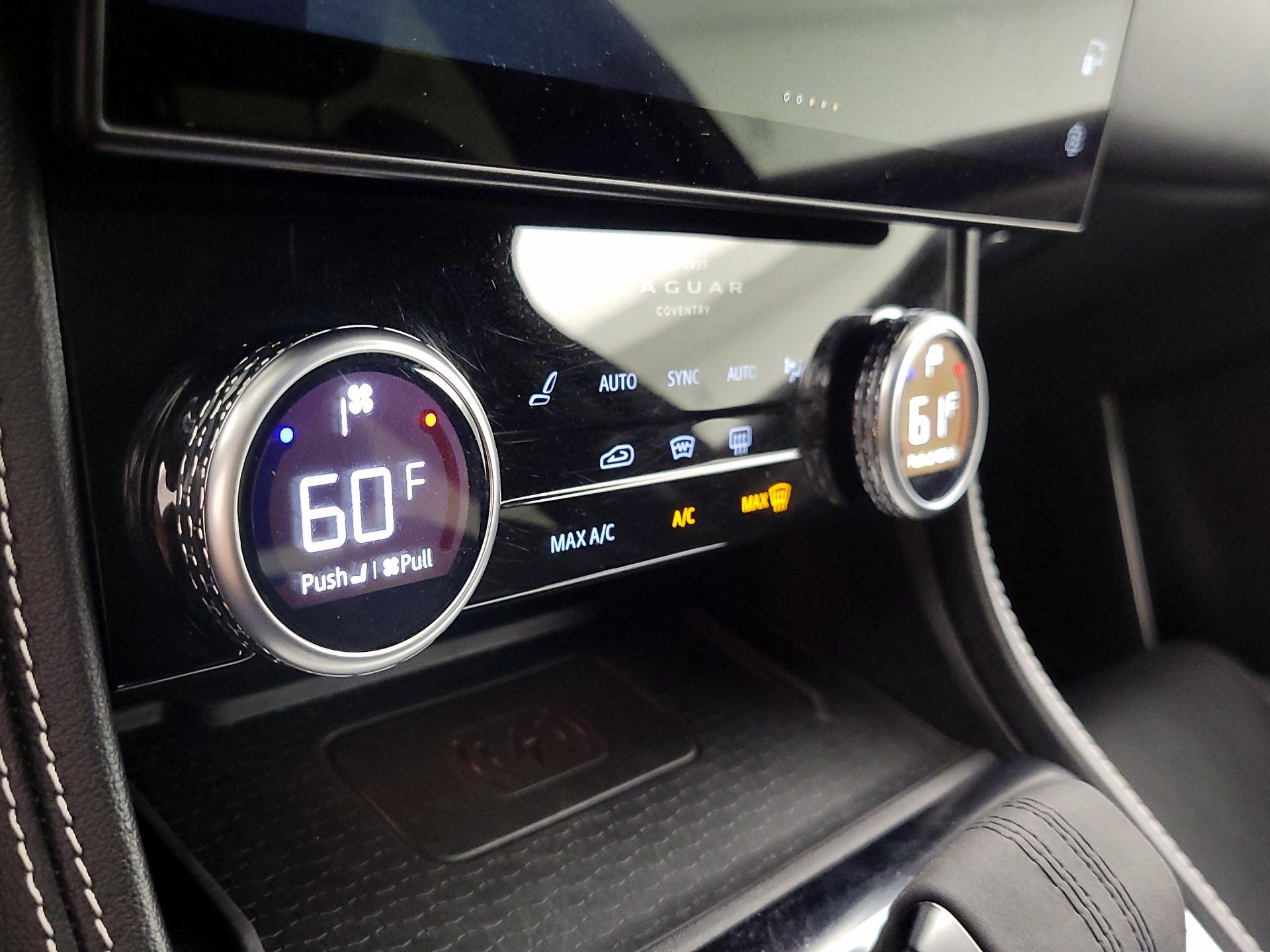 Thumbnail: 2024 Jaguar F-Pace - 17