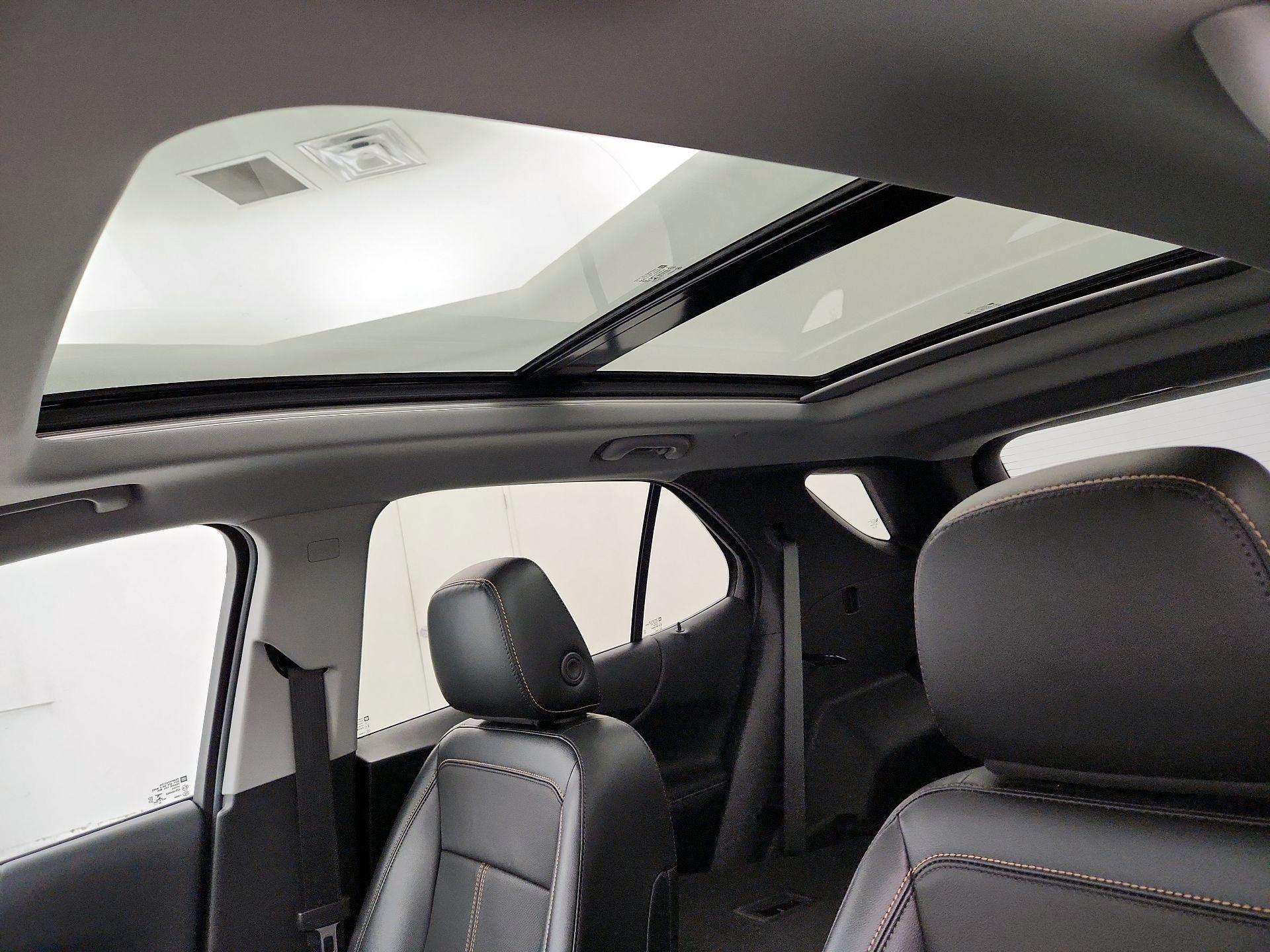 Thumbnail: 2023 Chevrolet Equinox - 18