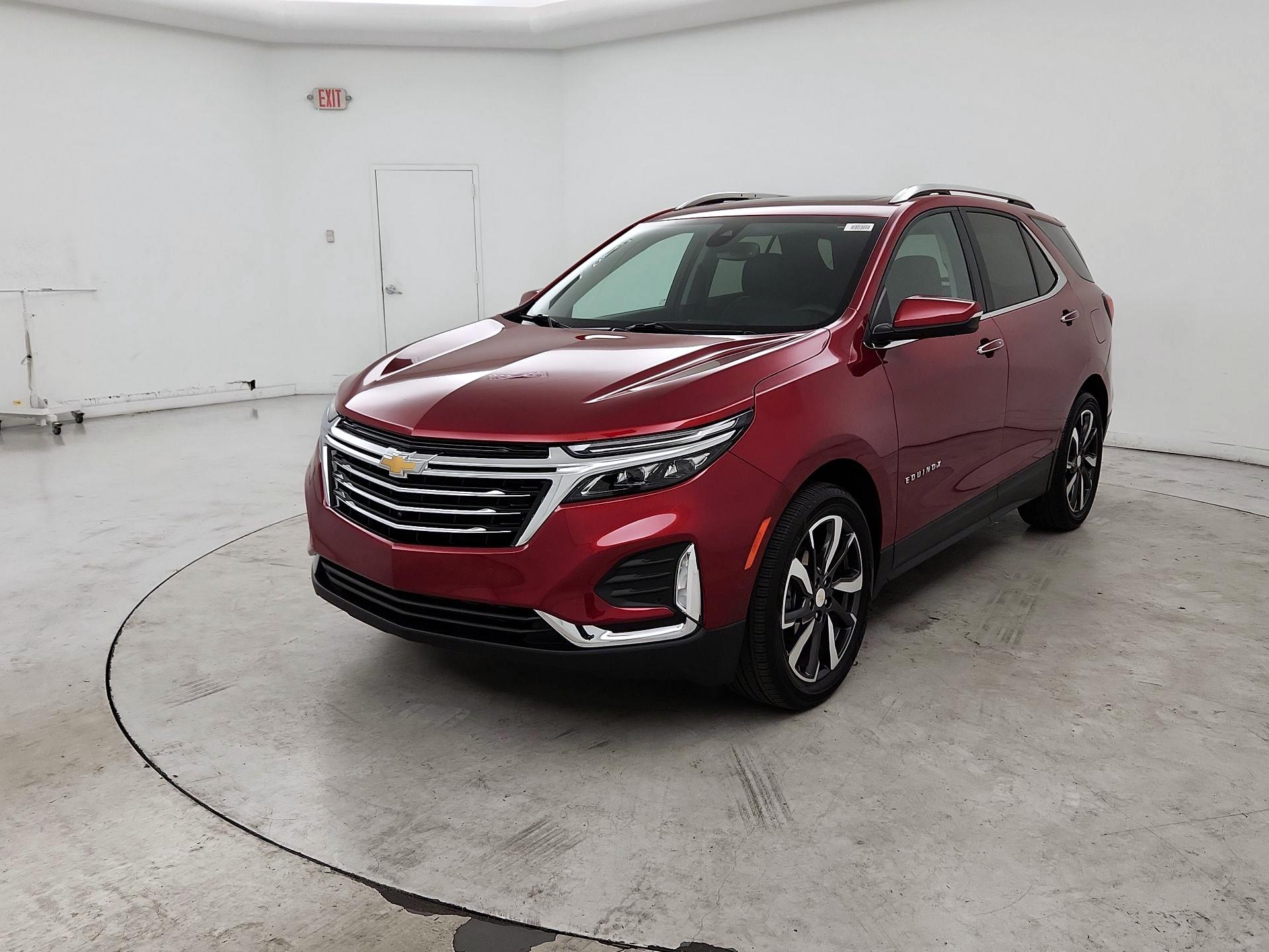 Thumbnail: 2023 Chevrolet Equinox - 3