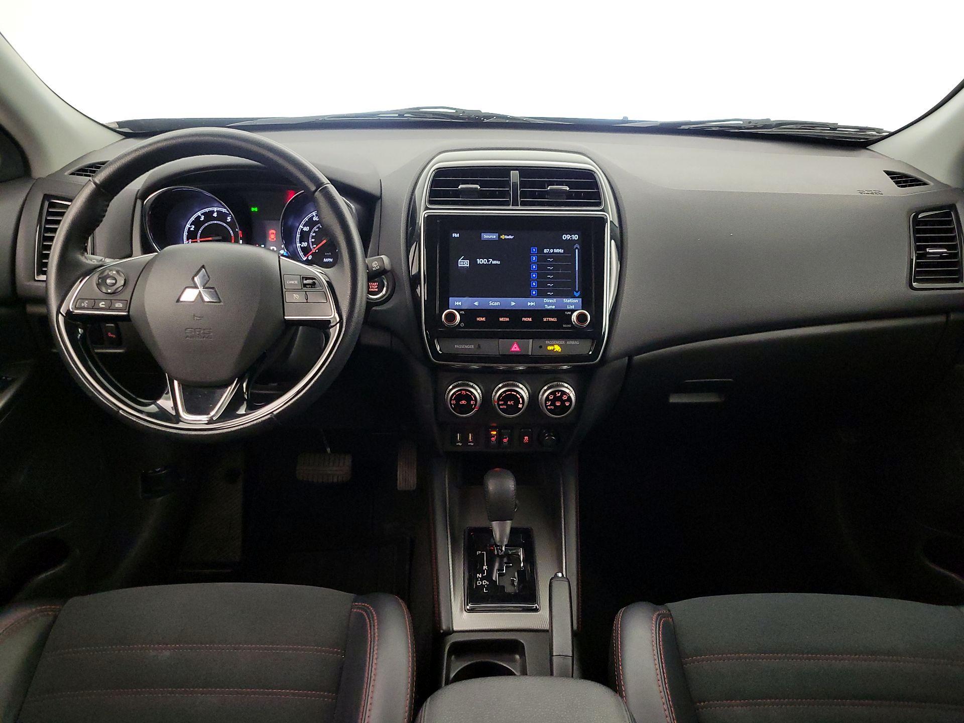 Thumbnail: 2024 Mitsubishi Outlander Sport - 9