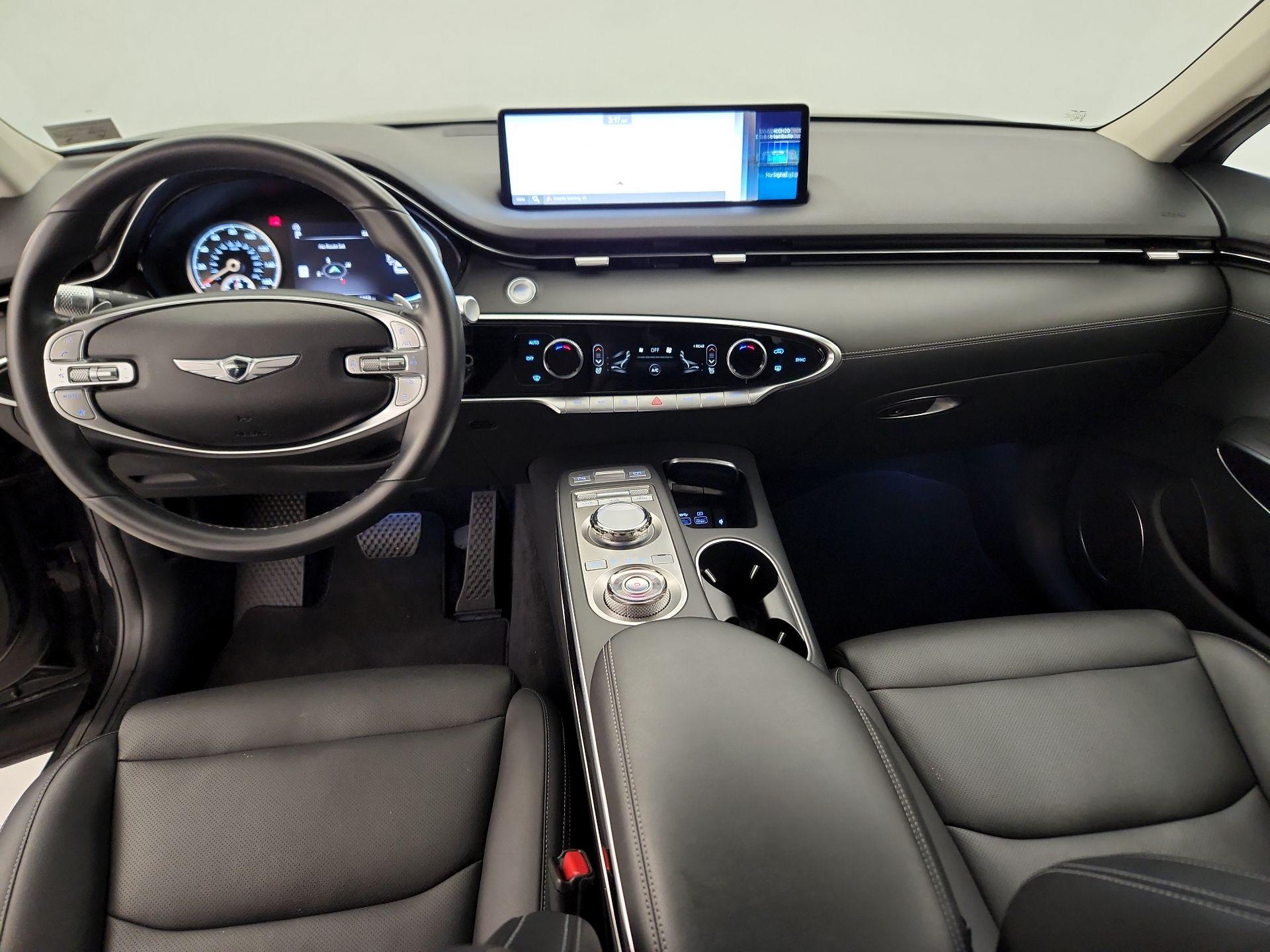 Thumbnail: 2025 Genesis GV70 - 9
