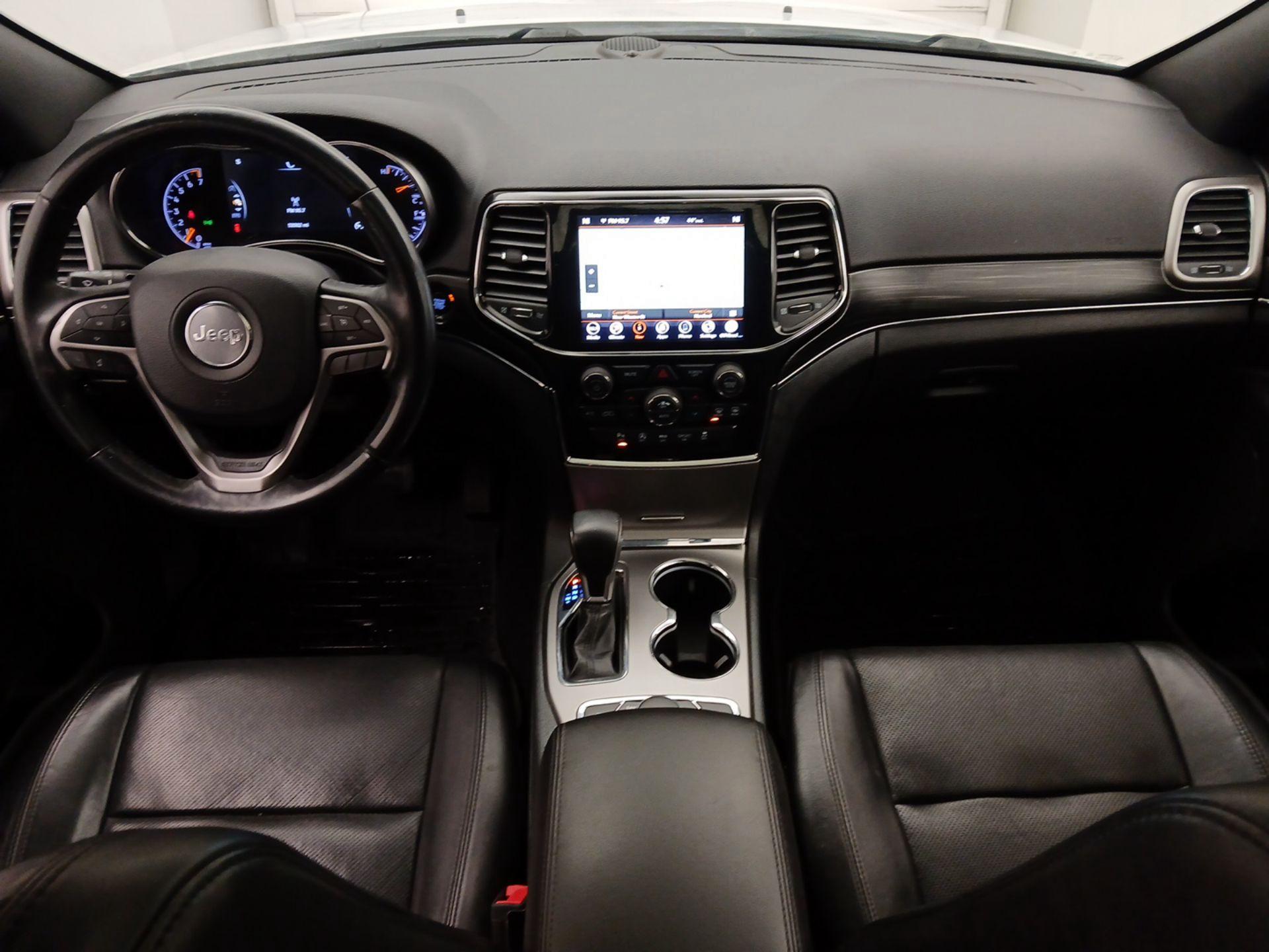 Thumbnail: 2020 Jeep Grand Cherokee - 9