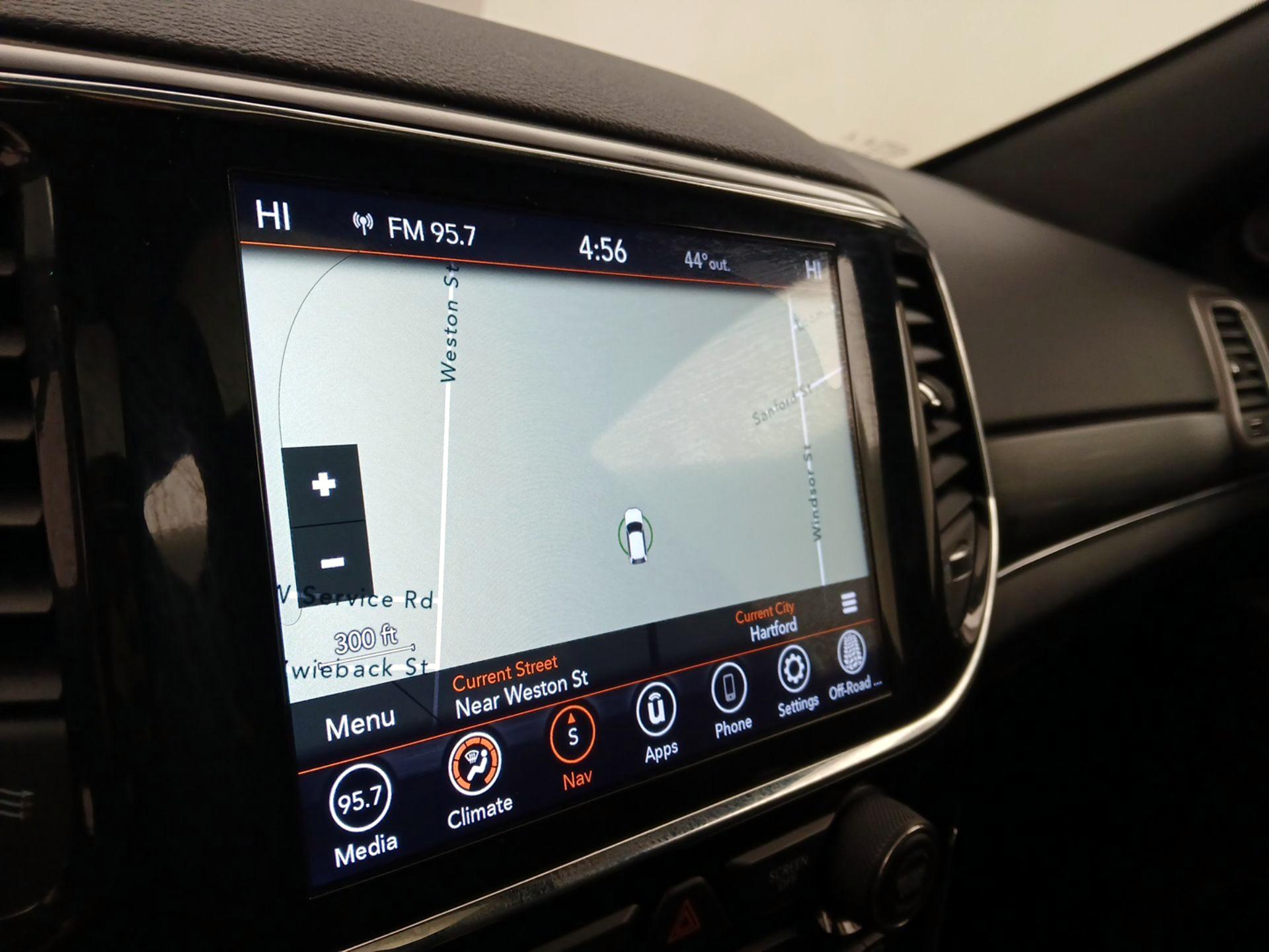 Thumbnail: 2020 Jeep Grand Cherokee - 14