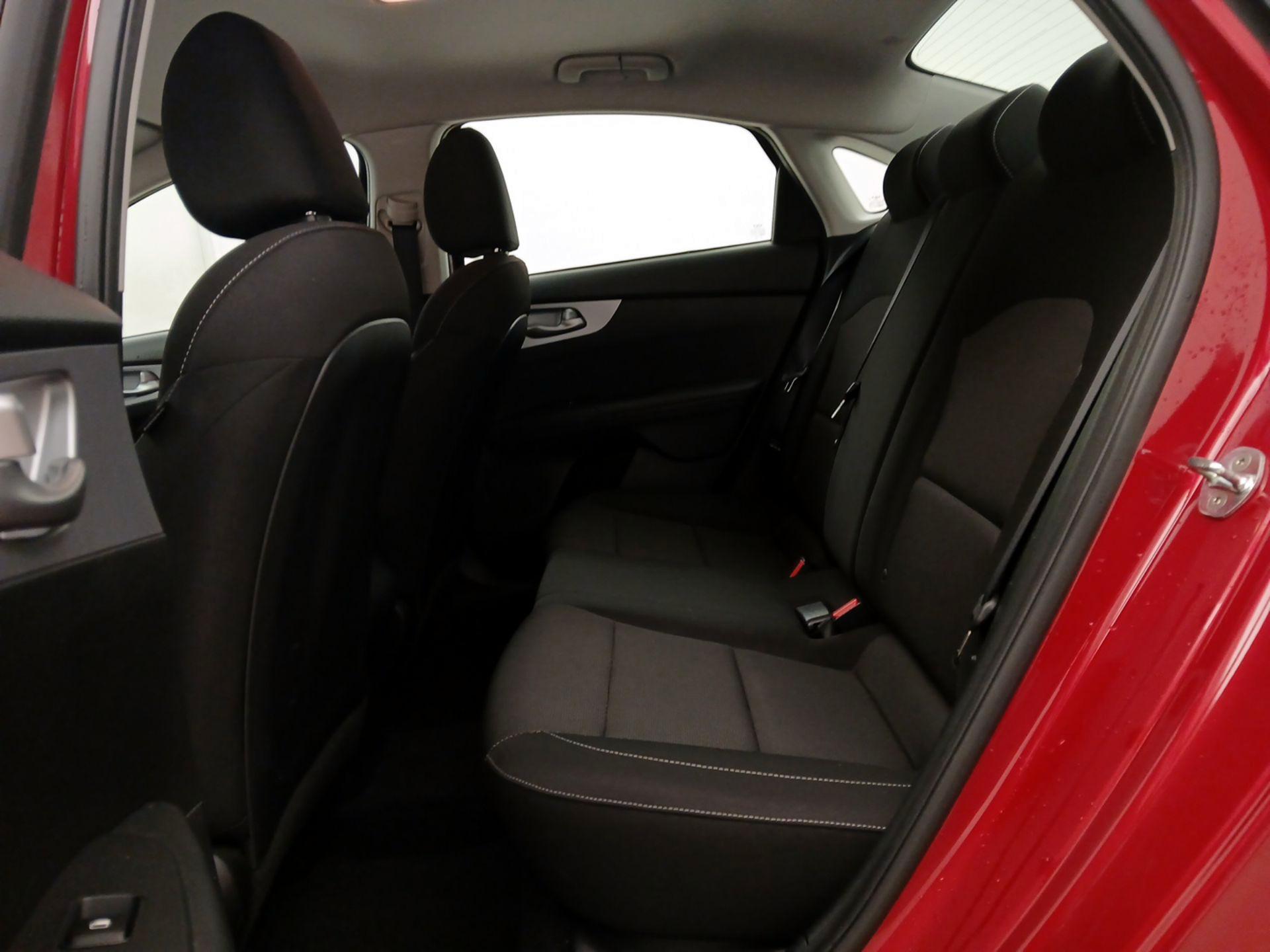 Thumbnail: 2023 Kia Forte - 19