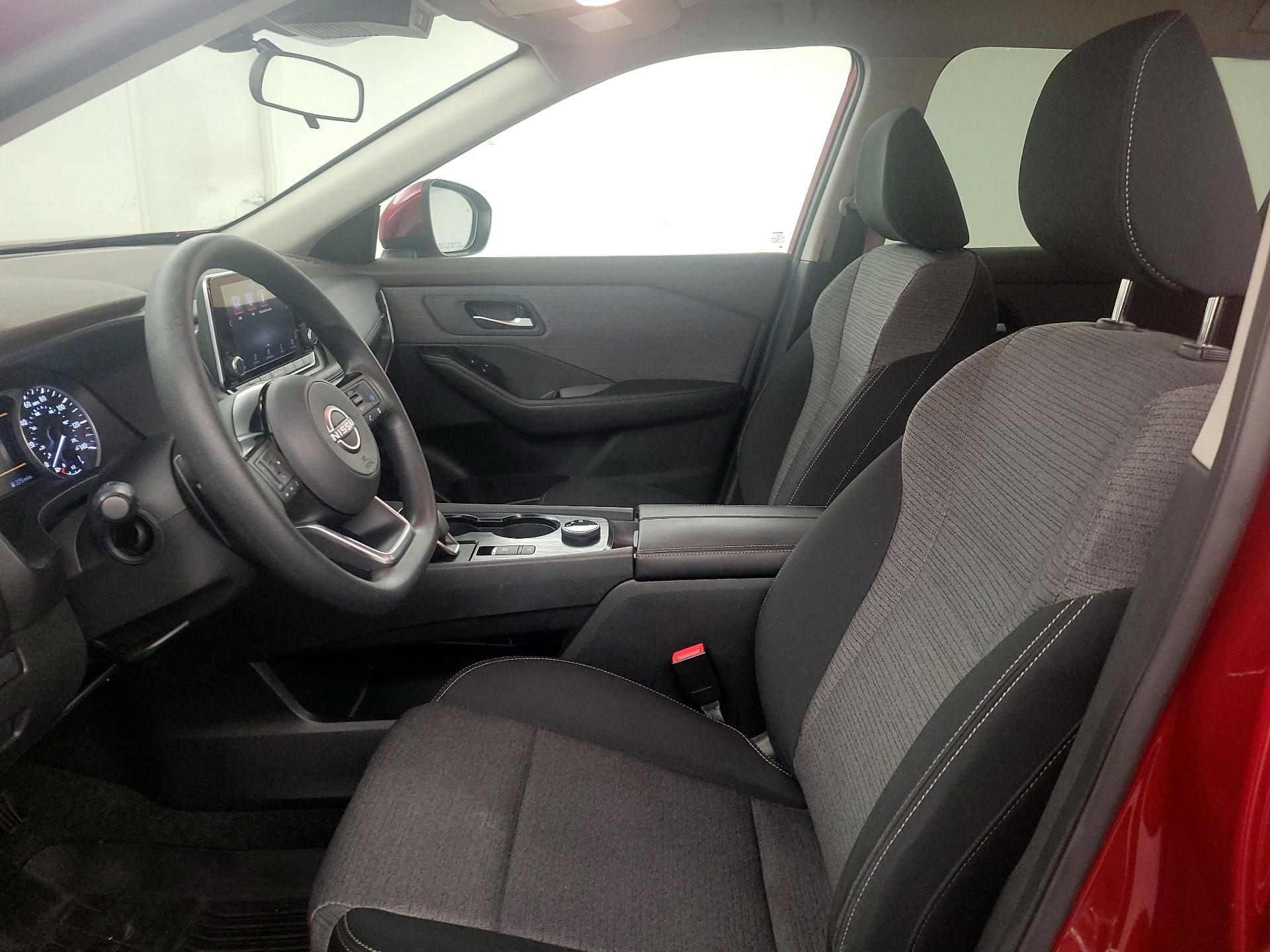 Thumbnail: 2023 Nissan Rogue - 11