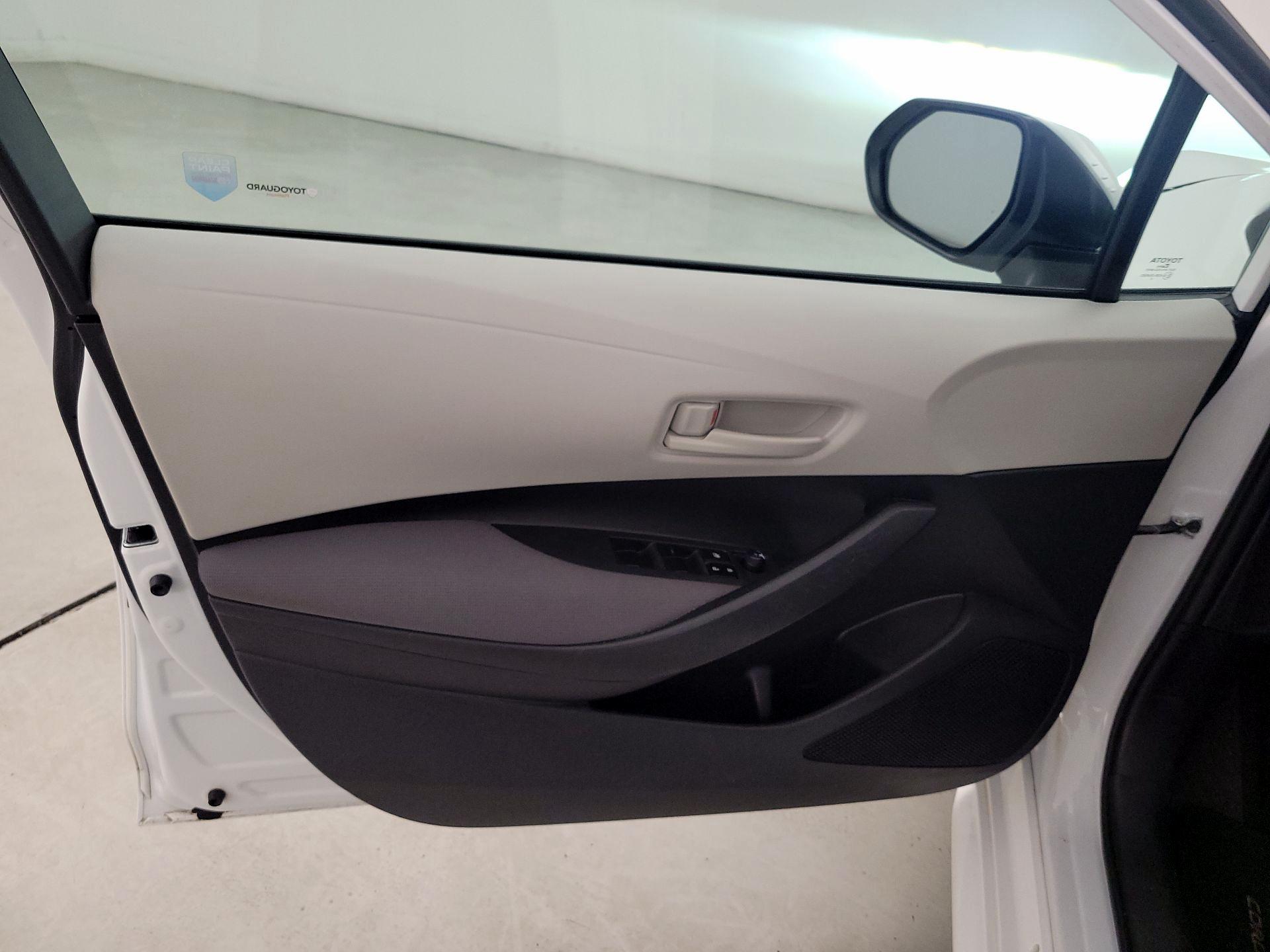 Thumbnail: 2023 Toyota Corolla - 12