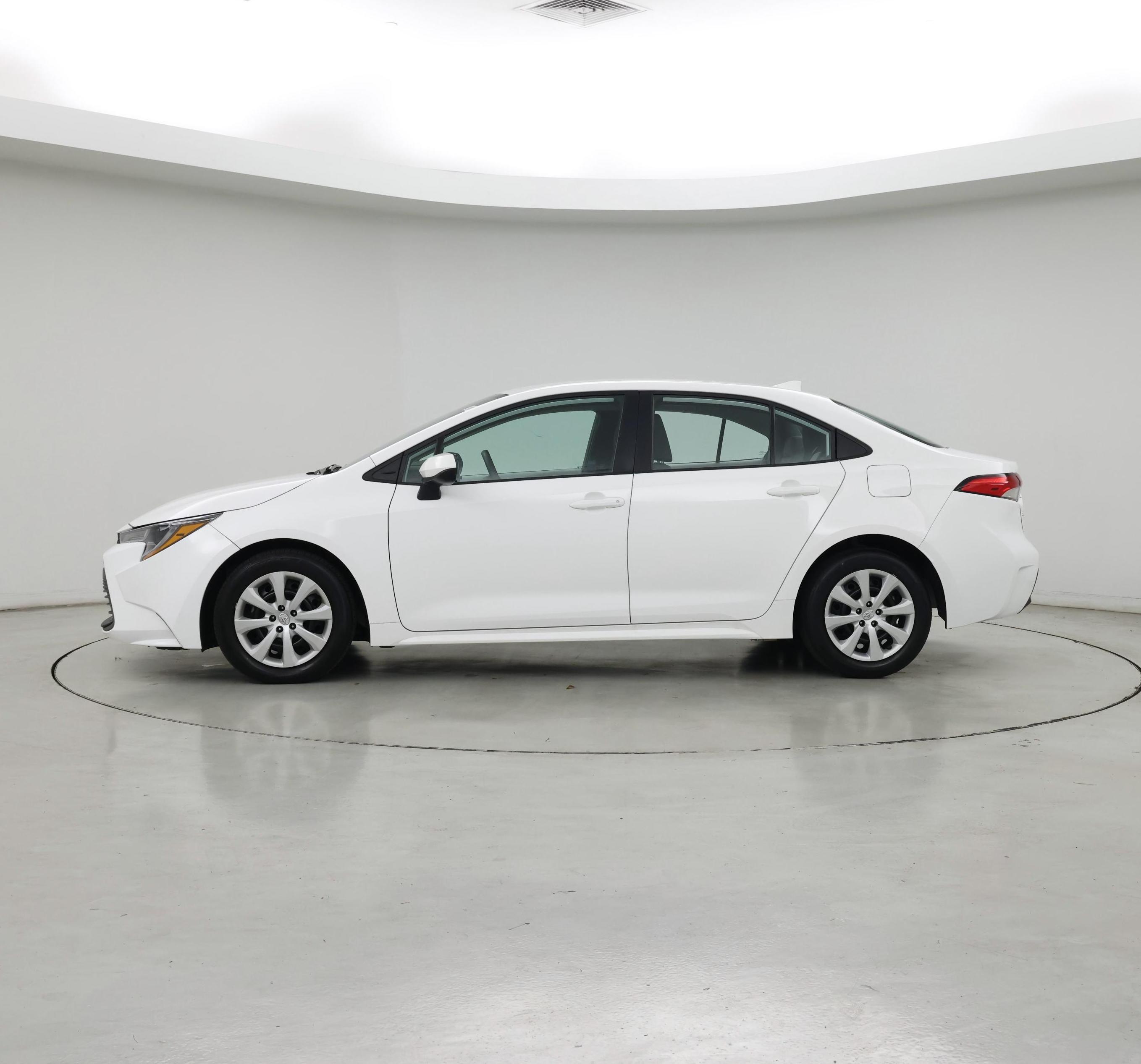 Thumbnail: 2023 Toyota Corolla - 3