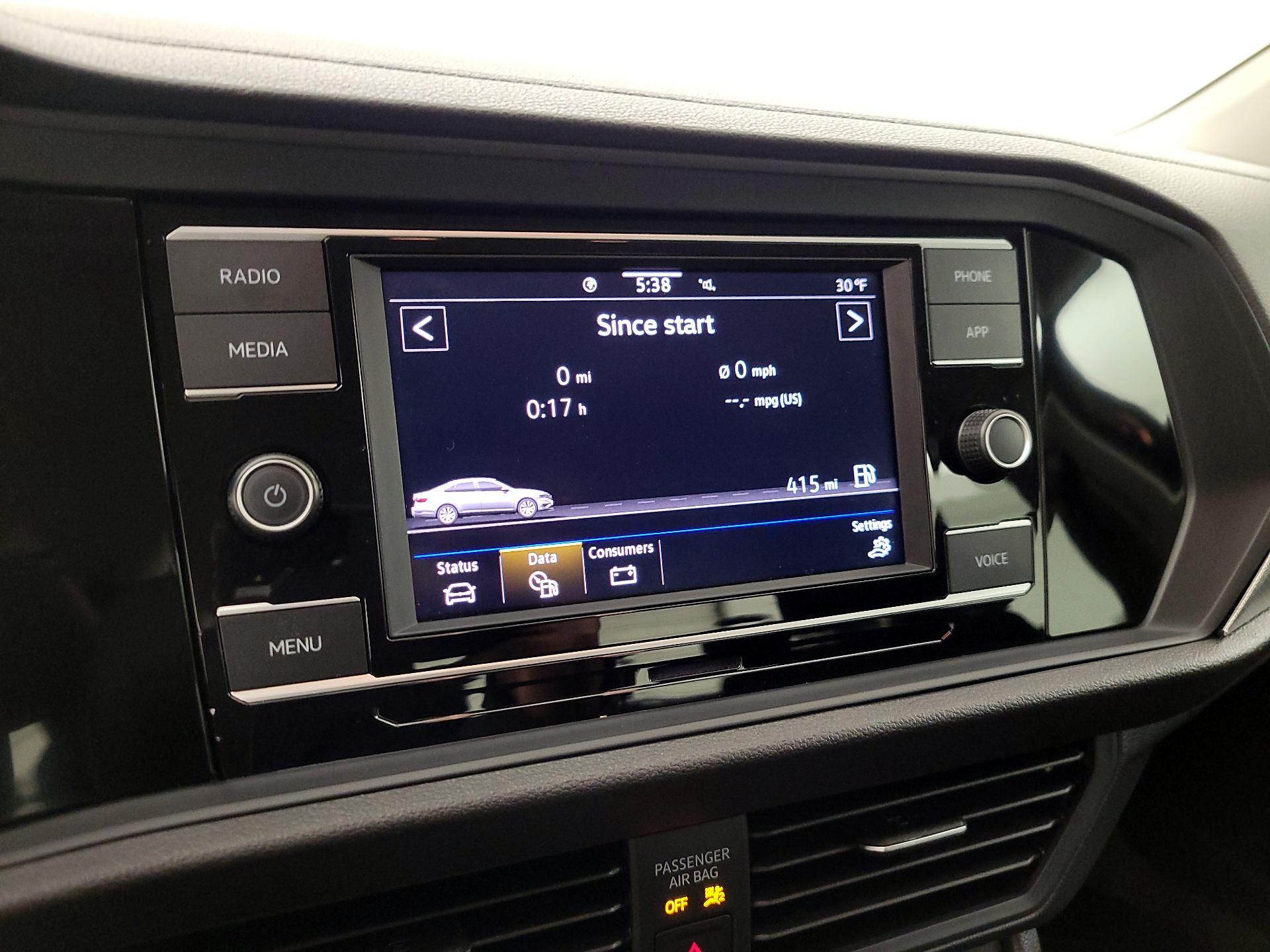 Thumbnail: 2024 Volkswagen Jetta - 14