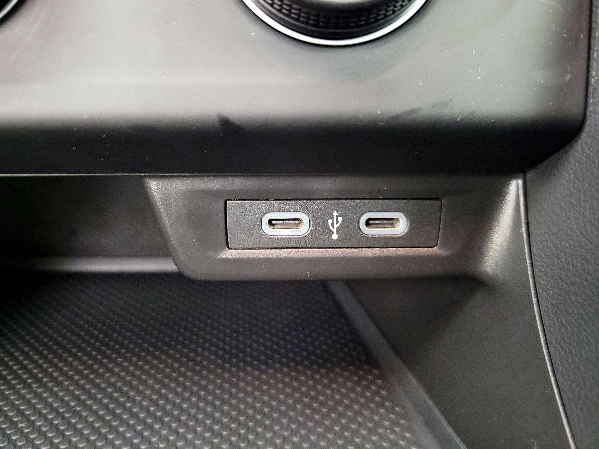 Thumbnail: 2024 Volkswagen Jetta - 18