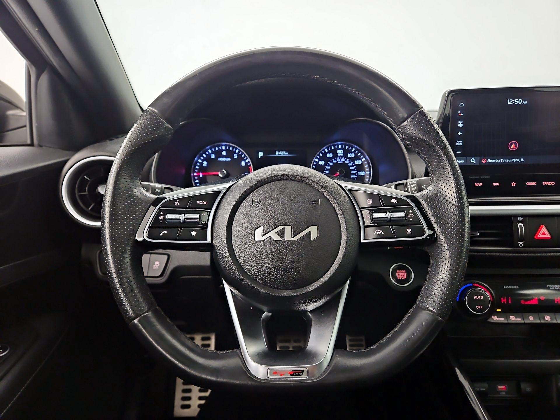 Thumbnail: 2023 Kia Forte - 10