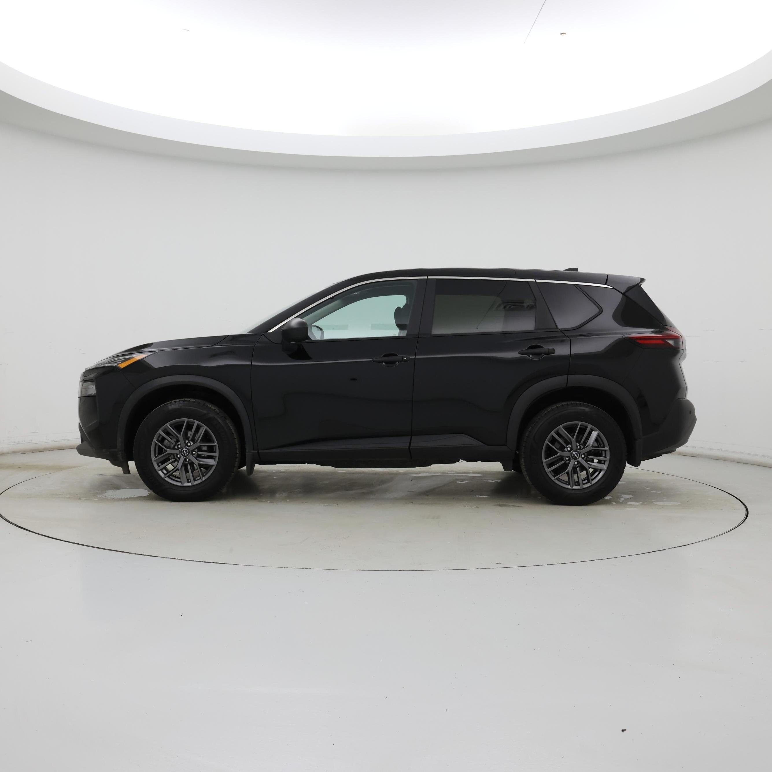 Thumbnail: 2023 Nissan Rogue - 3