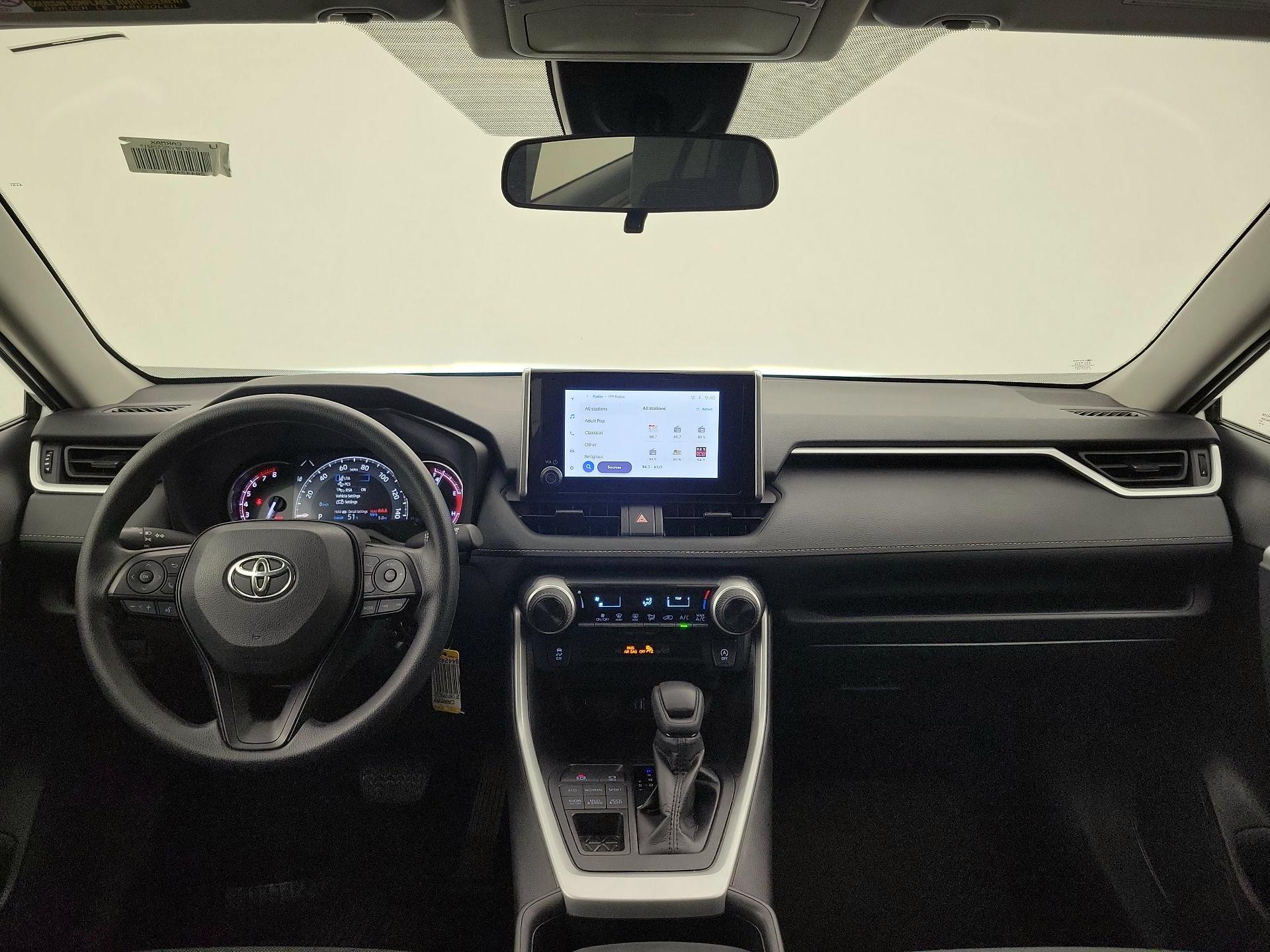 Thumbnail: 2025 Toyota RAV4 - 9