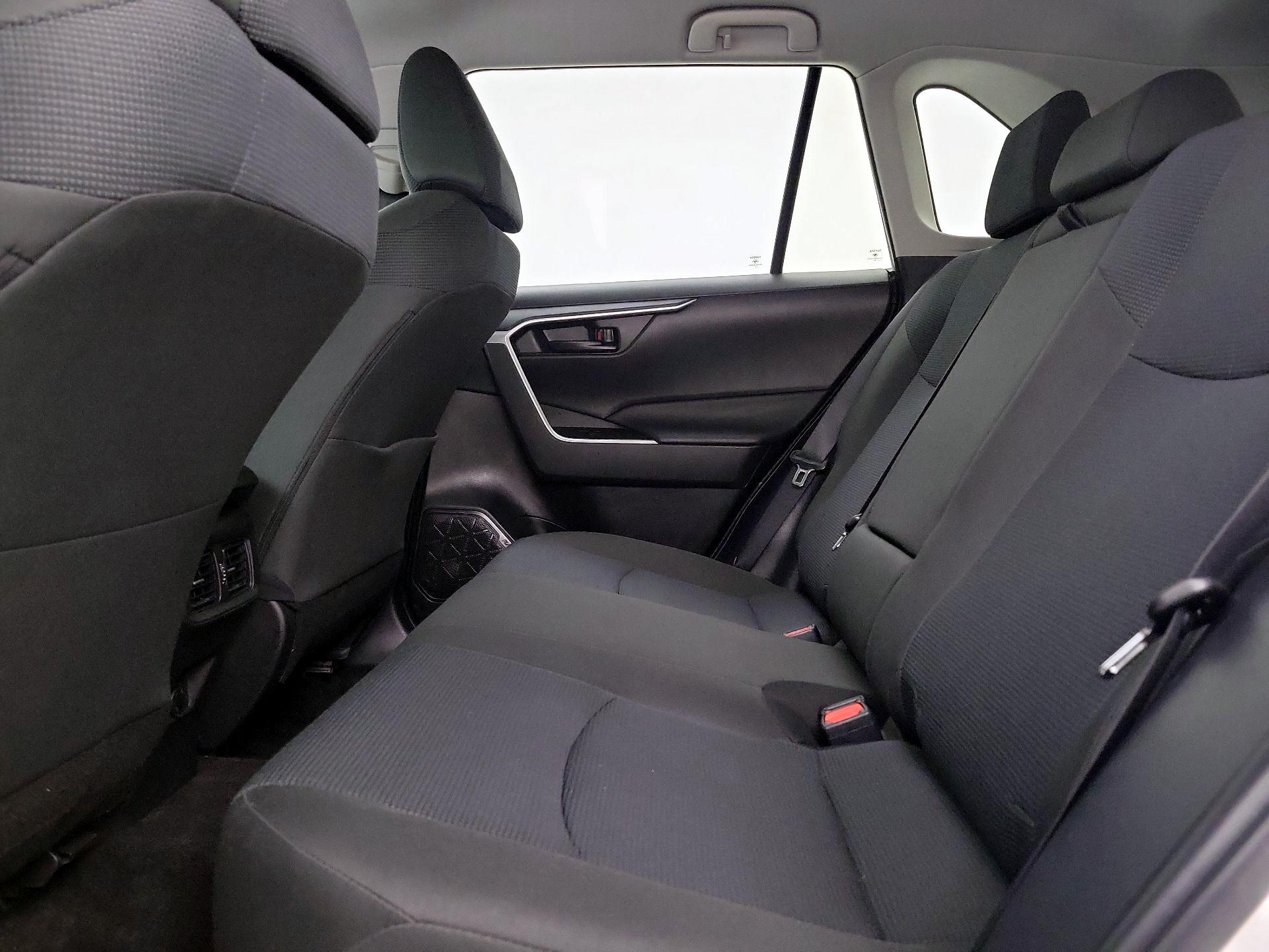 Thumbnail: 2025 Toyota RAV4 - 19