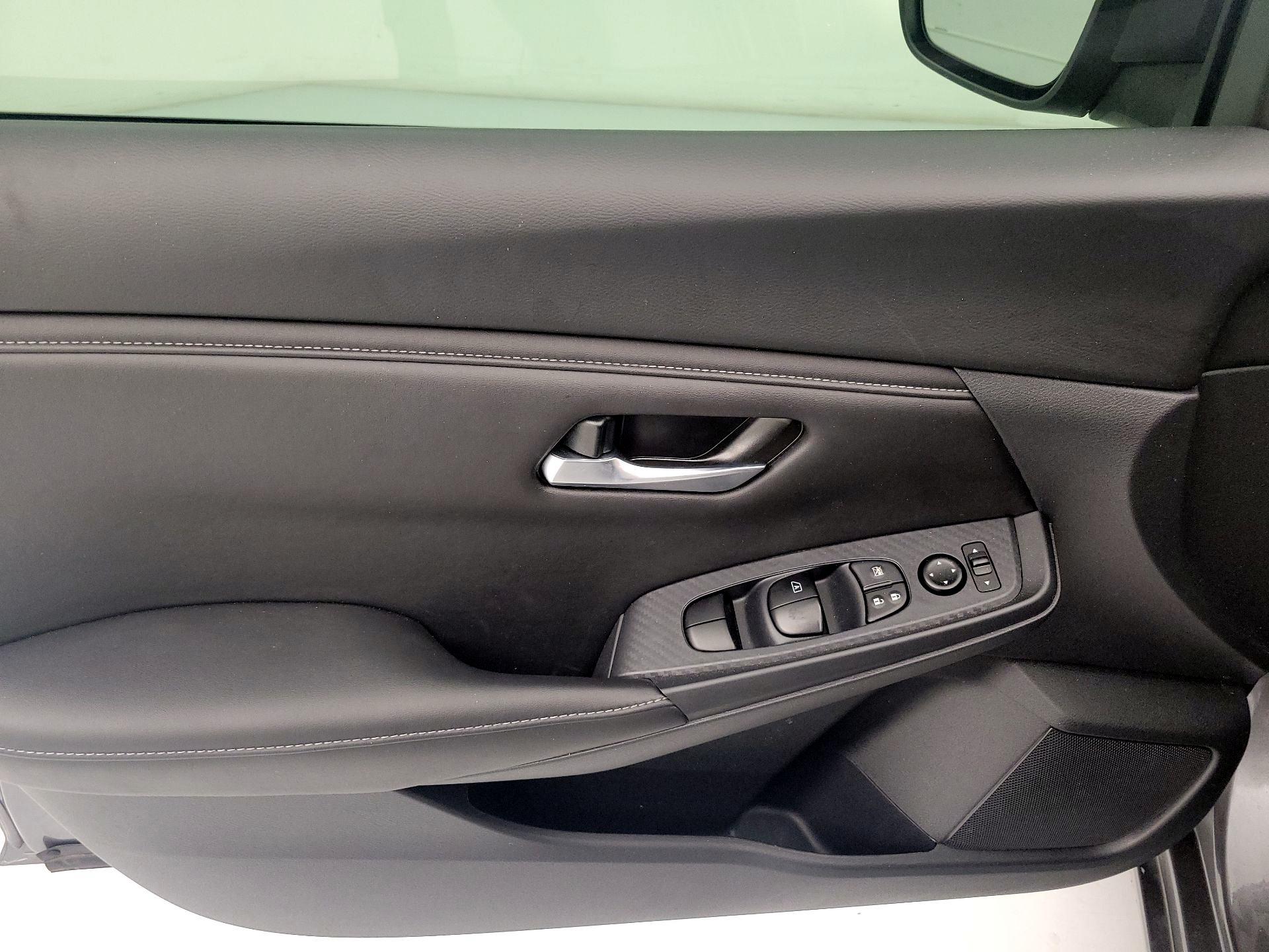 Thumbnail: 2025 Nissan Sentra - 12