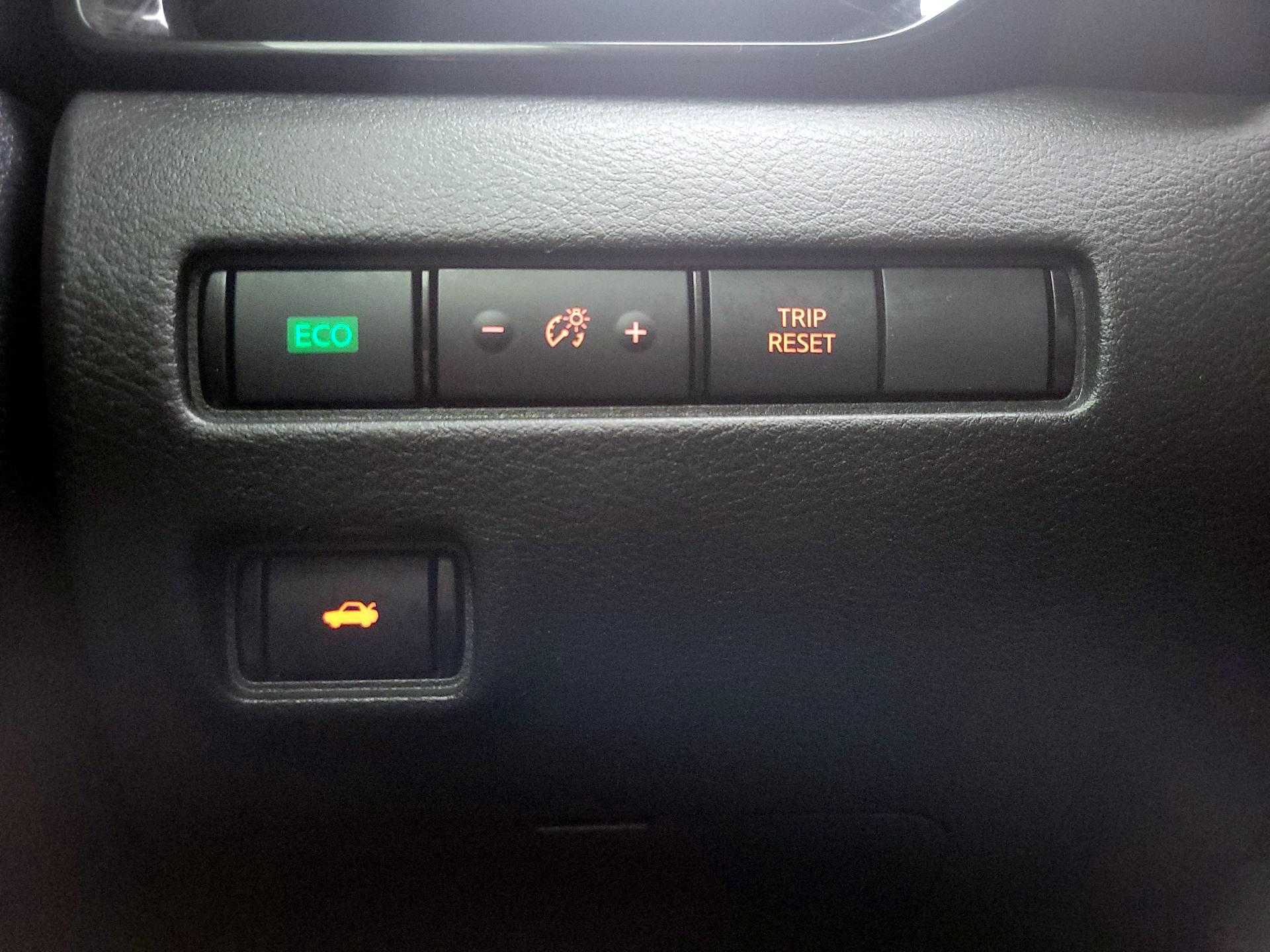 Thumbnail: 2025 Nissan Sentra - 13