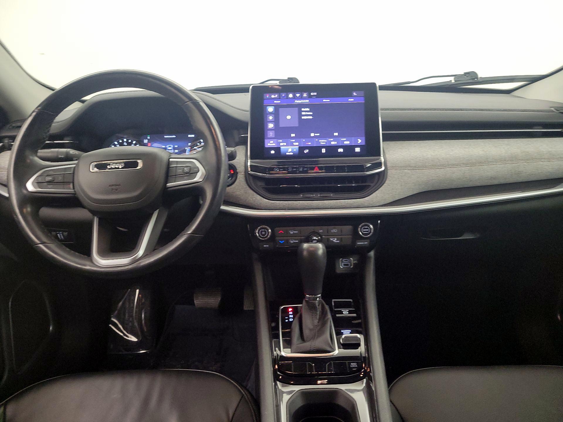 Thumbnail: 2022 Jeep Compass - 9