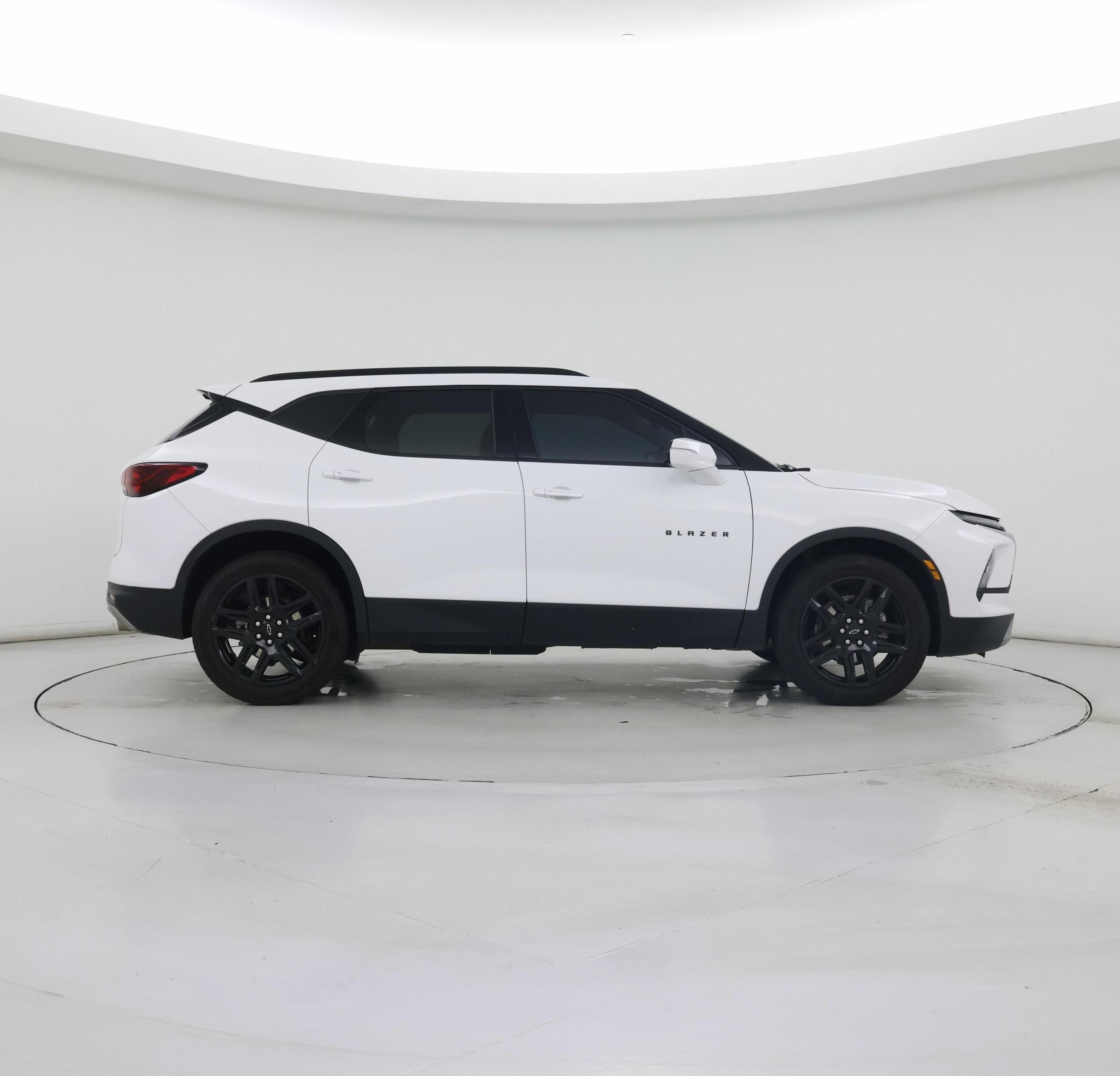 Thumbnail: 2023 Chevrolet Blazer - 7