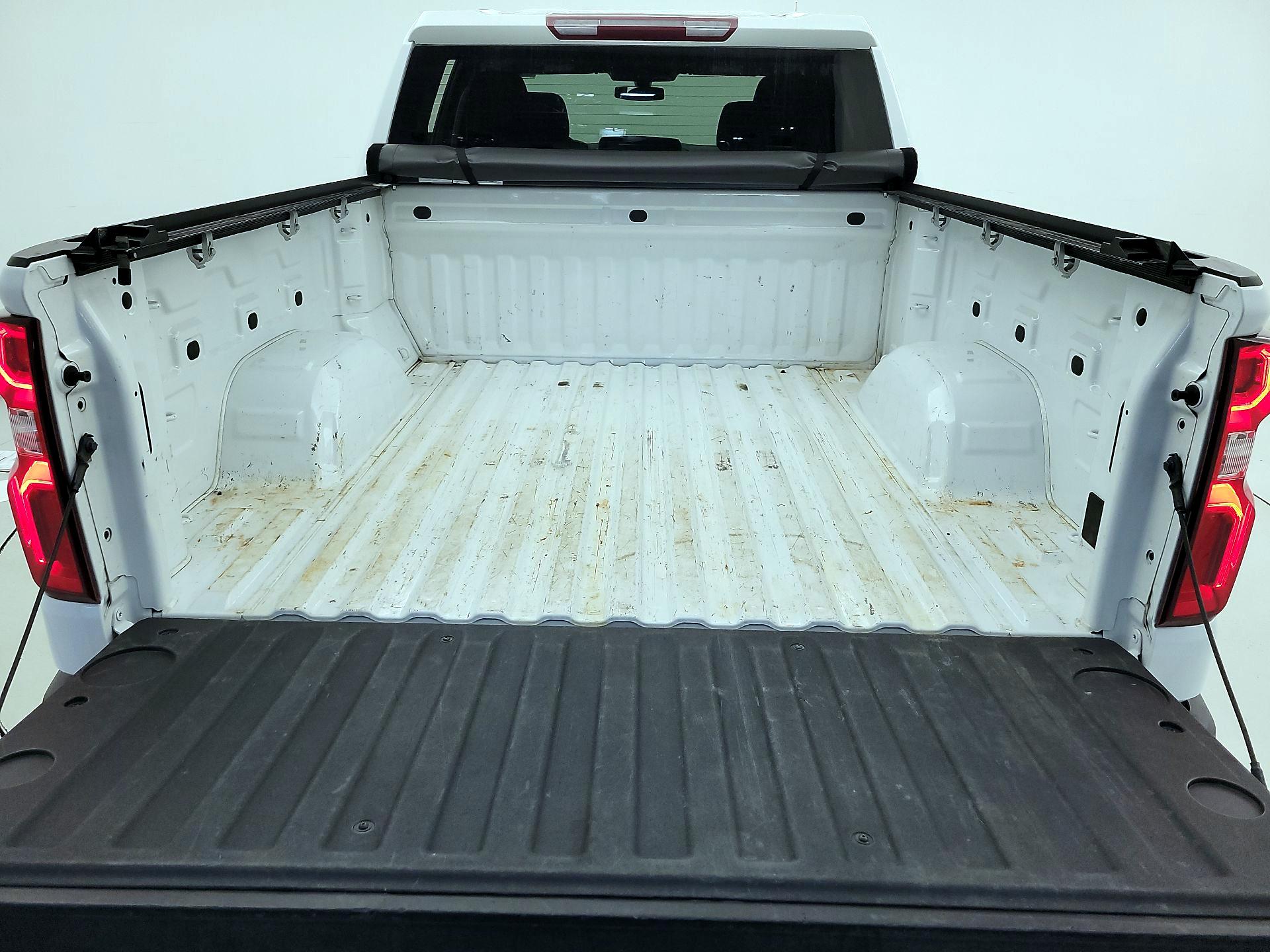 Thumbnail: 2020 Chevrolet Silverado 1500 - 20