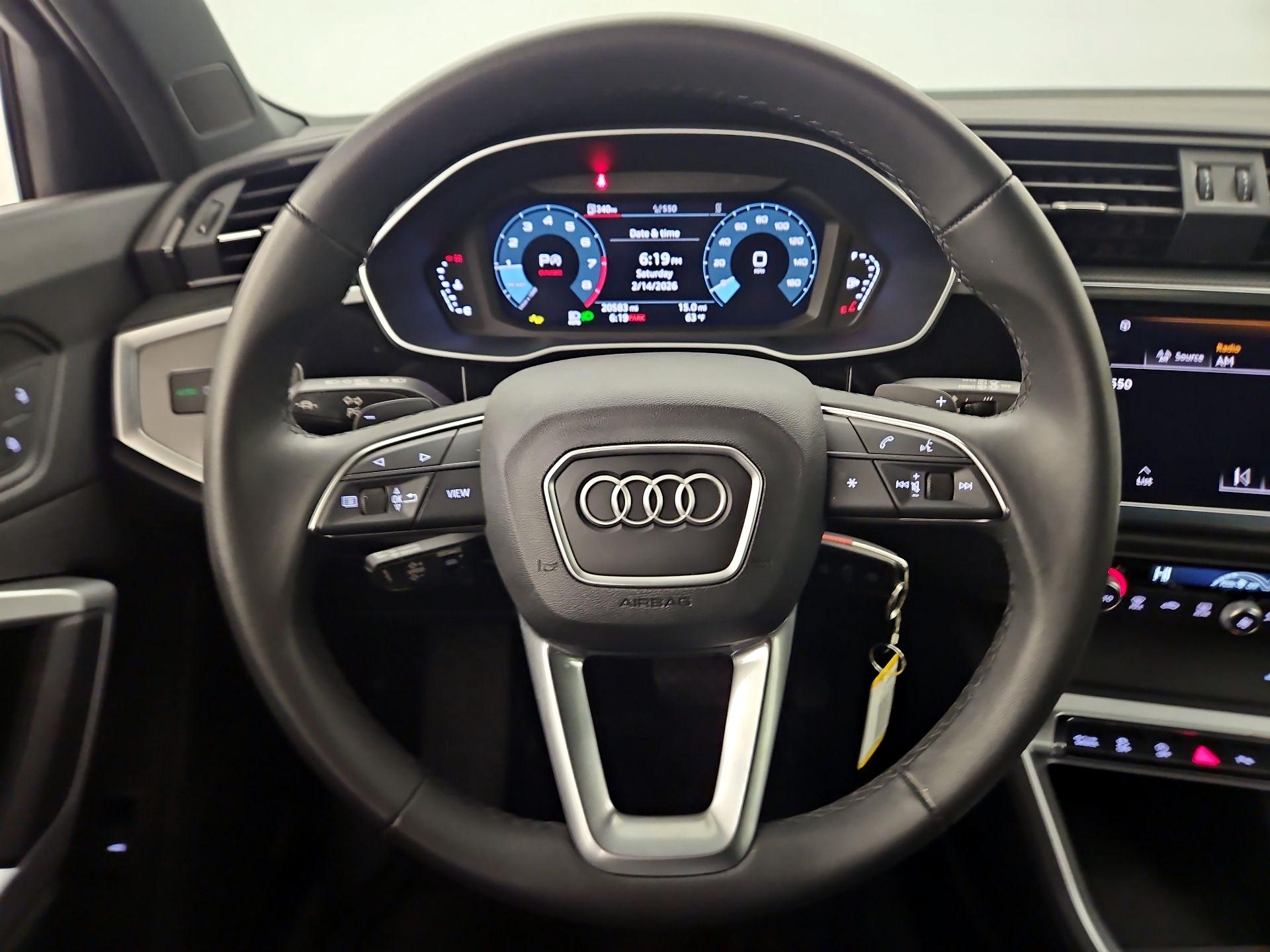 Thumbnail: 2025 Audi Q3 - 10