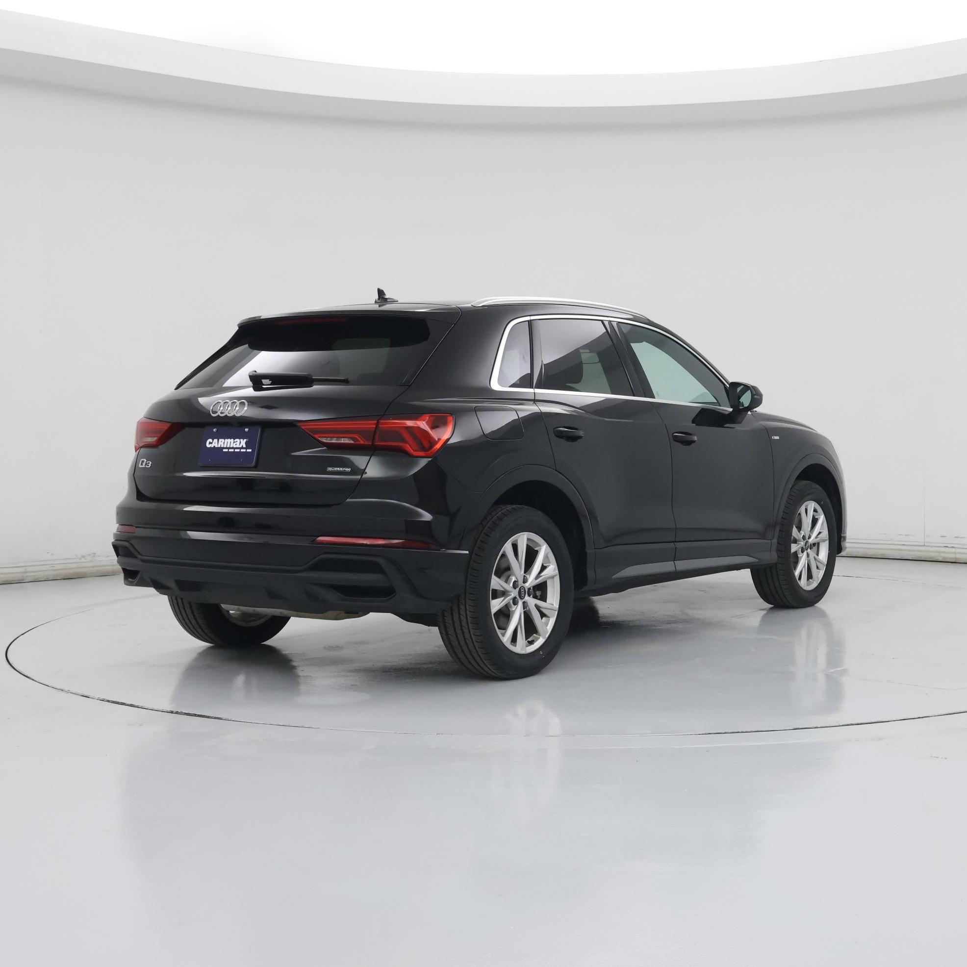 Thumbnail: 2025 Audi Q3 - 8