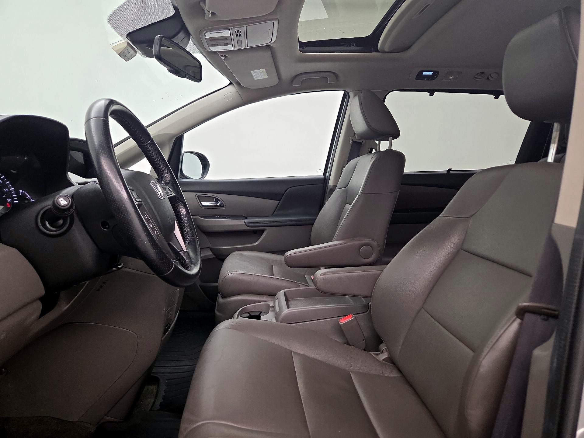 Thumbnail: 2015 Honda Odyssey - 11