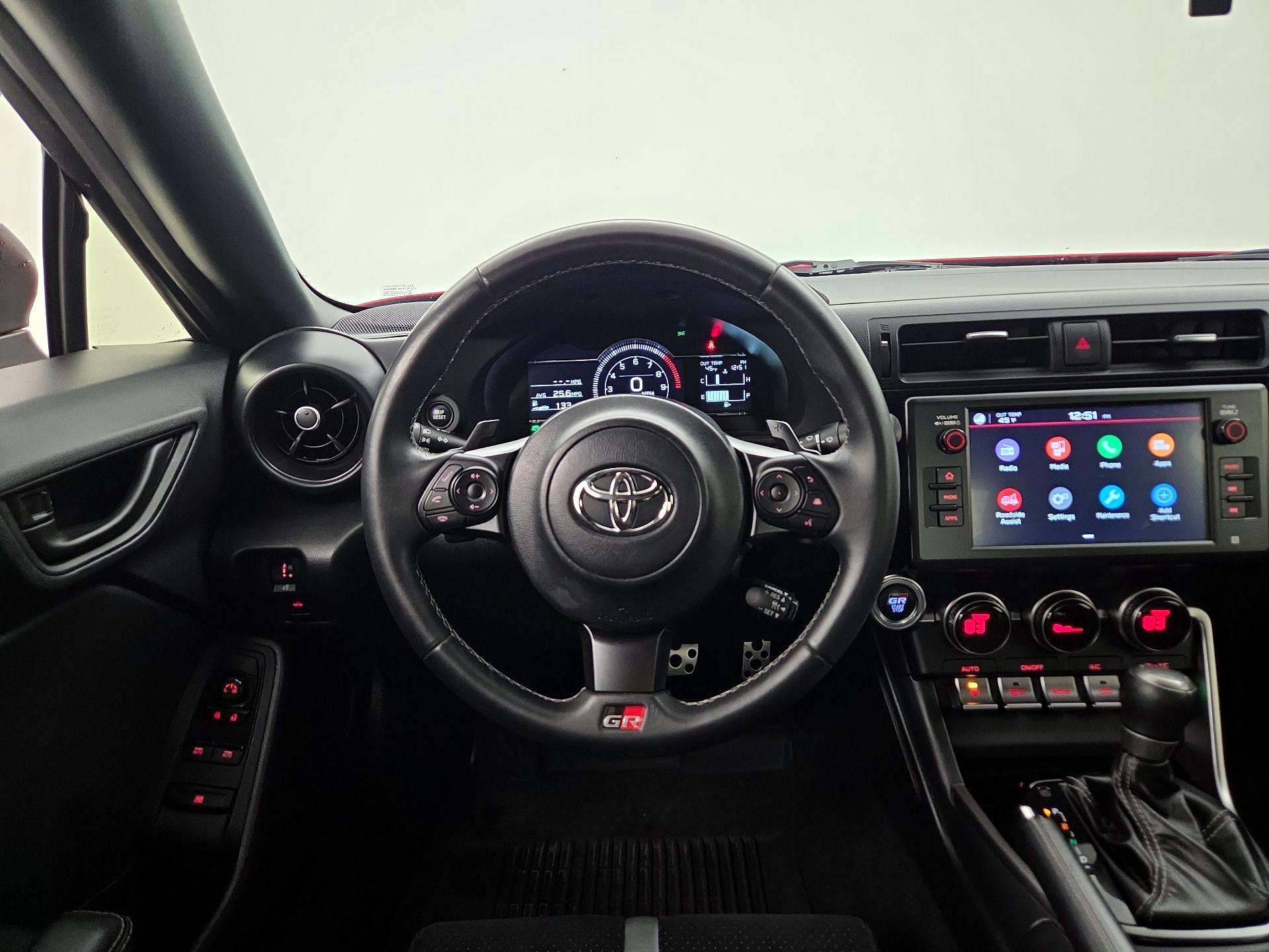 Thumbnail: 2024 Toyota GR86 - 10