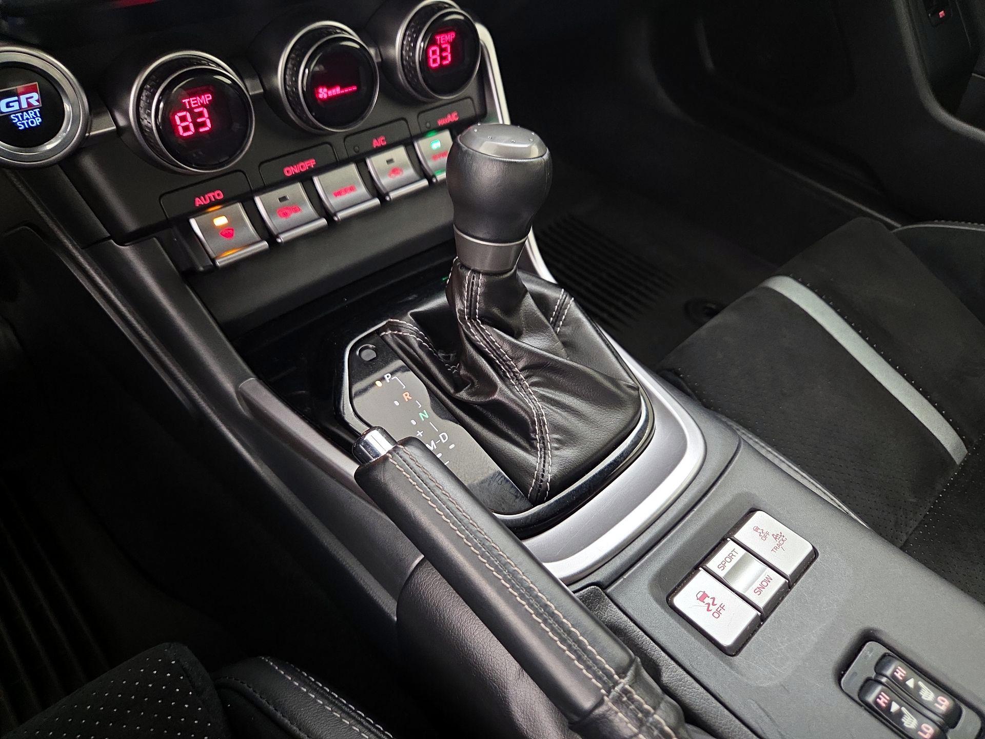 Thumbnail: 2024 Toyota GR86 - 17