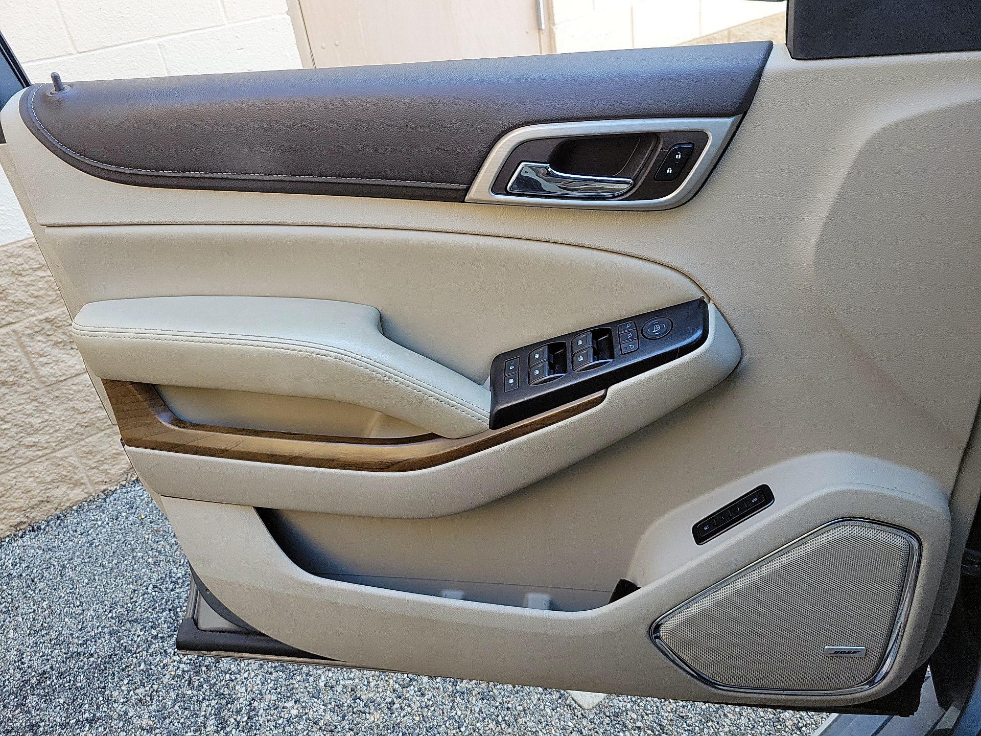 Thumbnail: 2020 GMC Yukon XL - 10