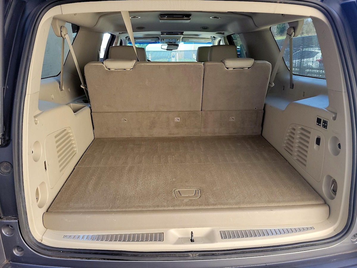 Trunk/Cargo (Seats Up)