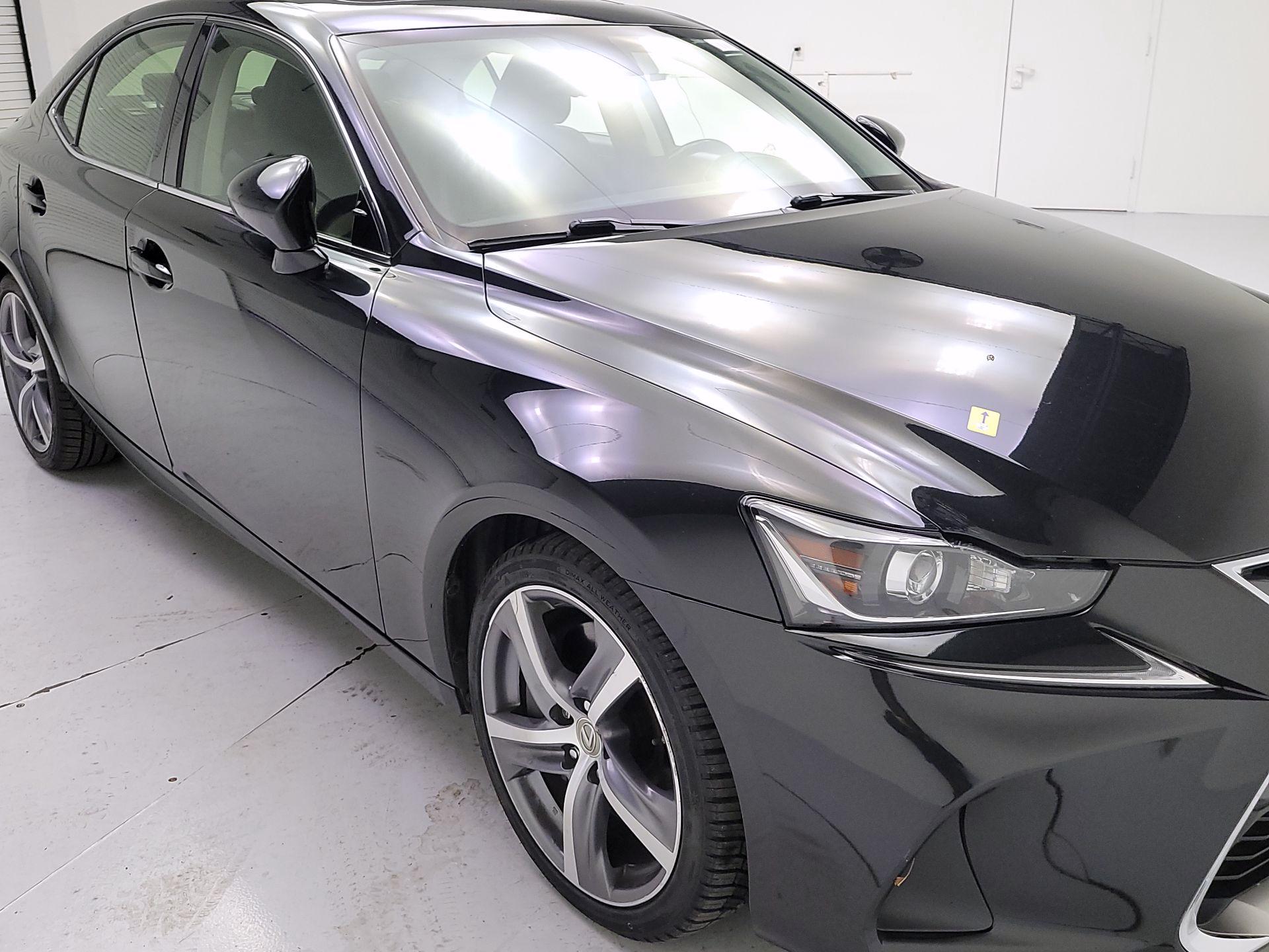 Thumbnail: 2017 Lexus IS - 1