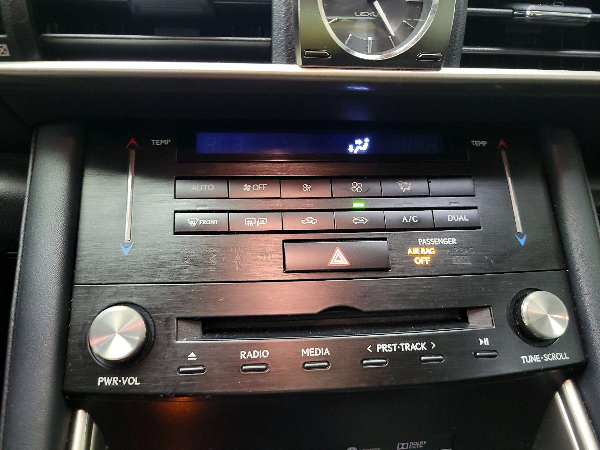 Thumbnail: 2017 Lexus IS - 14