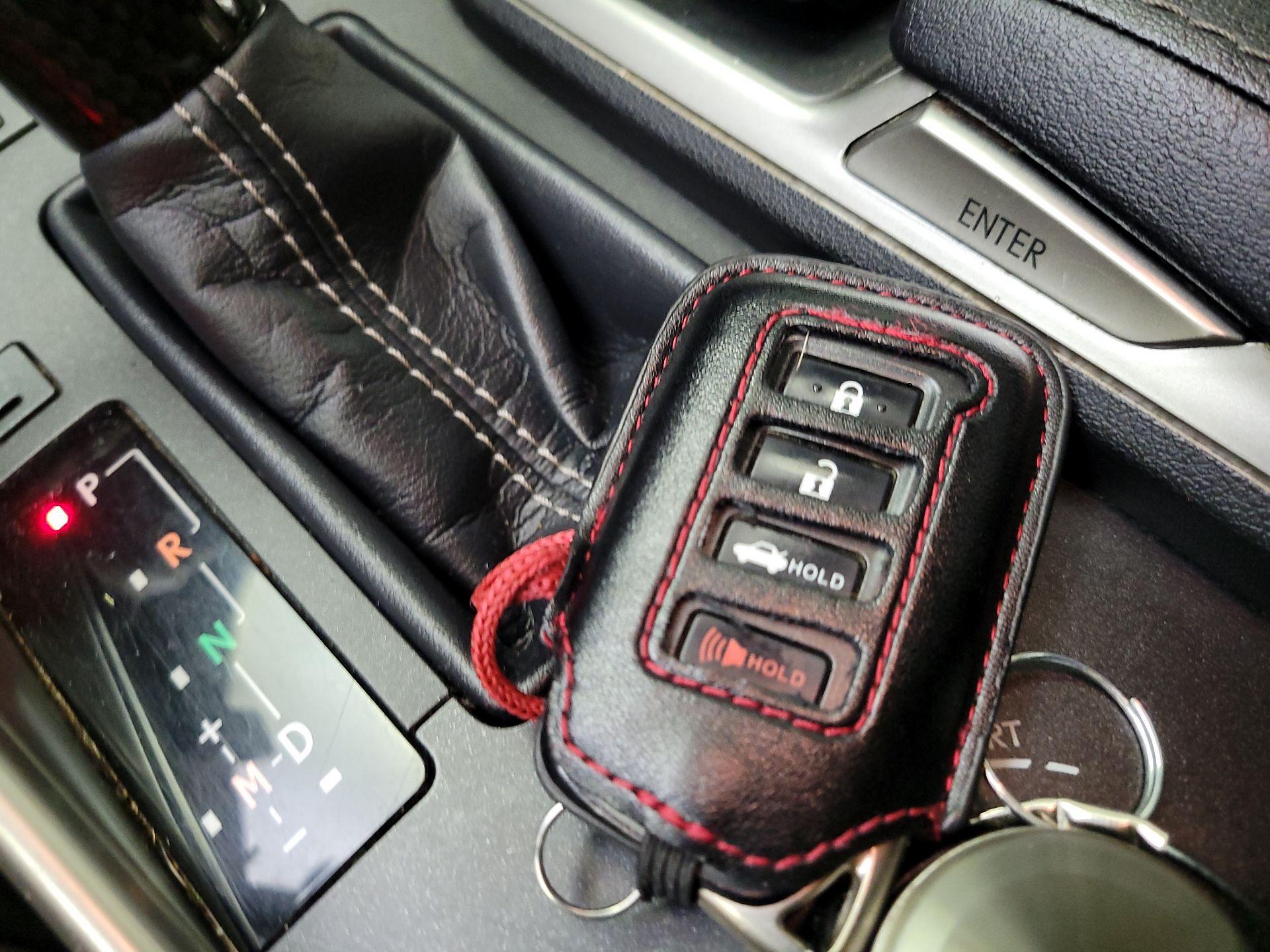 Thumbnail: 2017 Lexus IS - 20