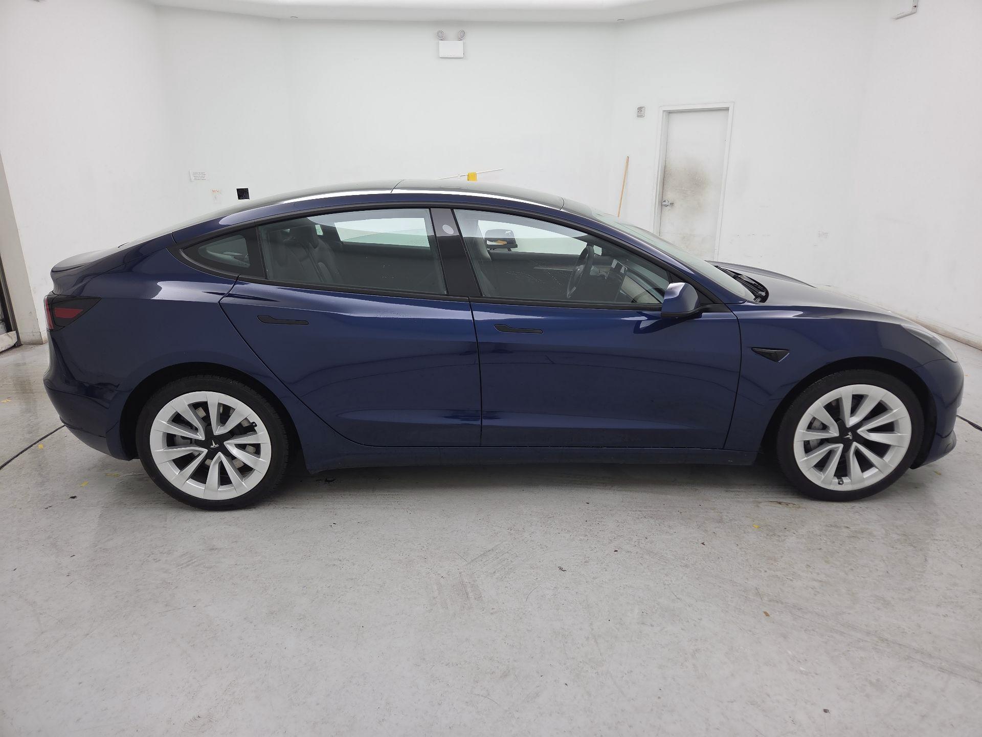 Thumbnail: 2023 Tesla Model 3 - 4