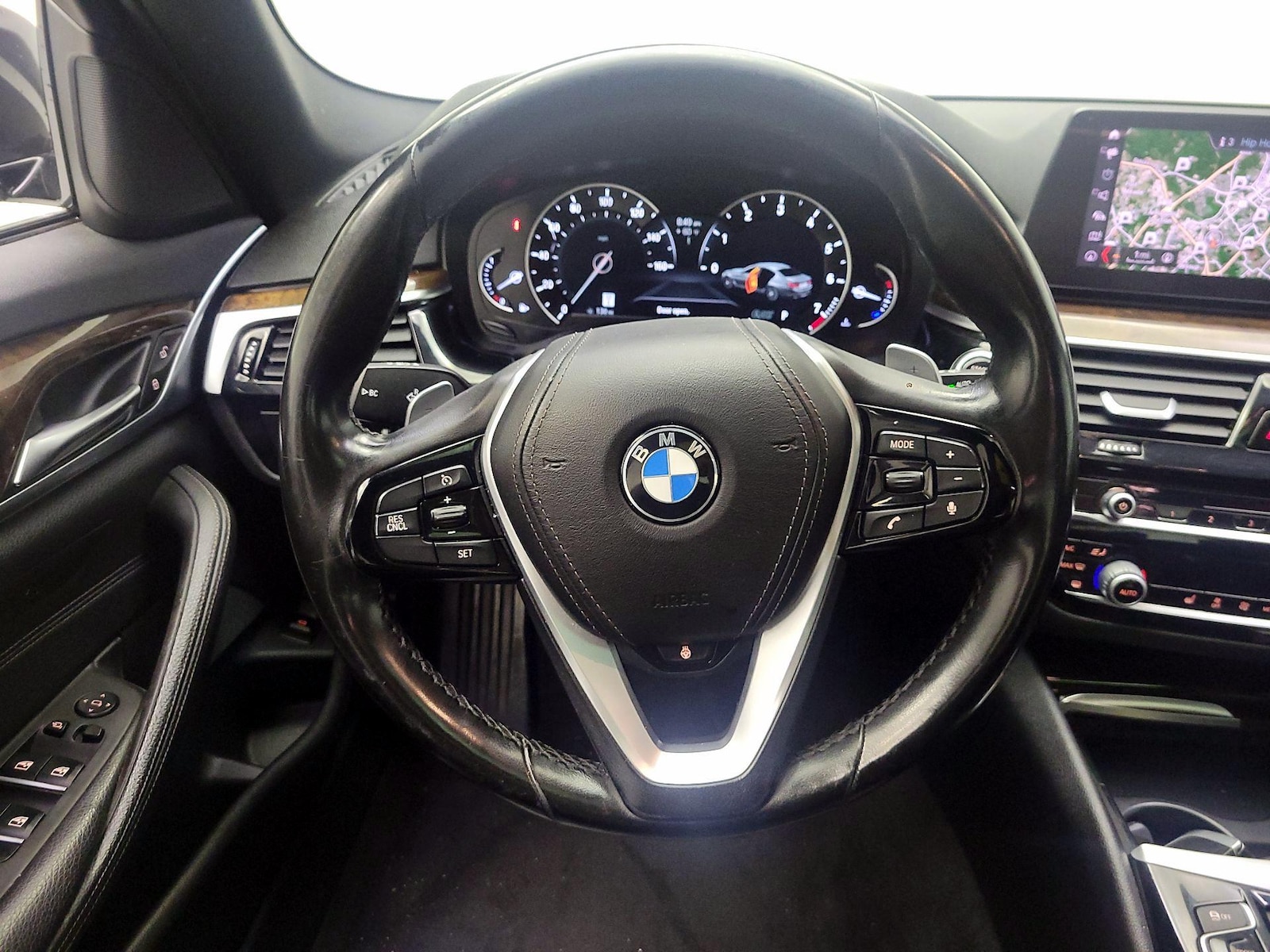 2019 BMW 5 Series 540i - Photo 9
