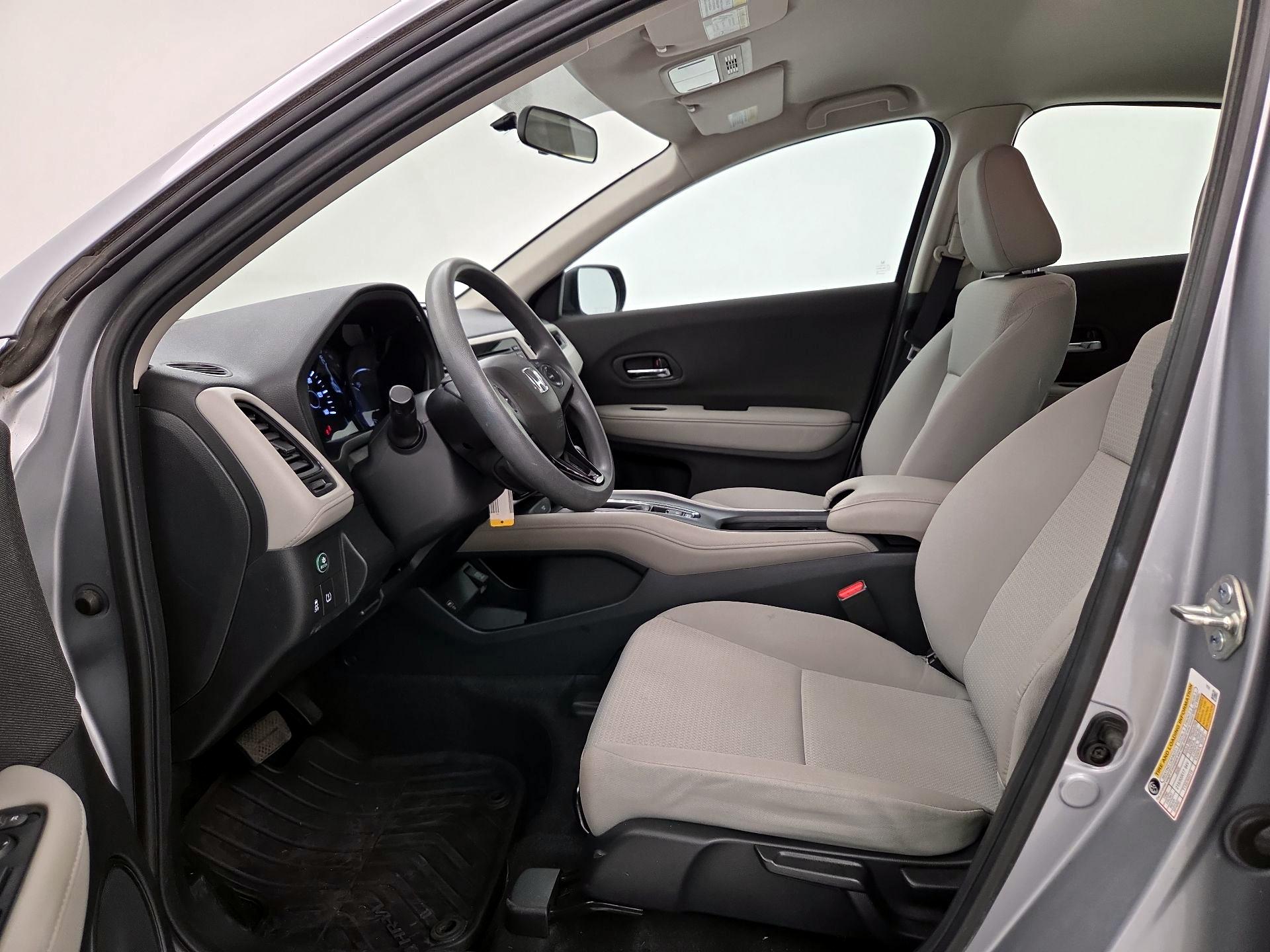 Thumbnail: 2020 Honda HR-V - 11