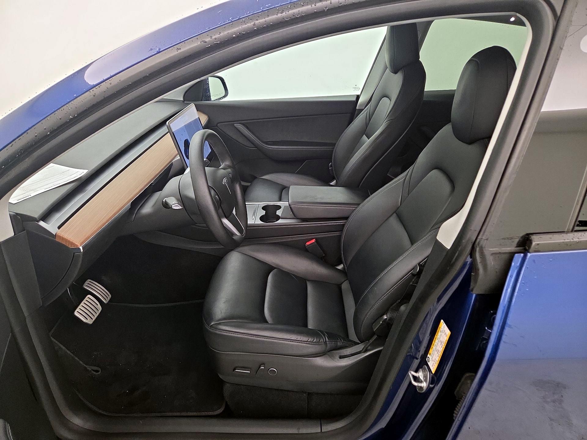 Thumbnail: 2022 Tesla Model Y - 11